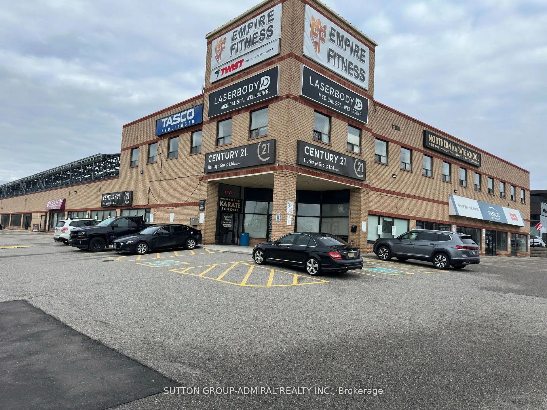 11160 Yonge Street W, #6