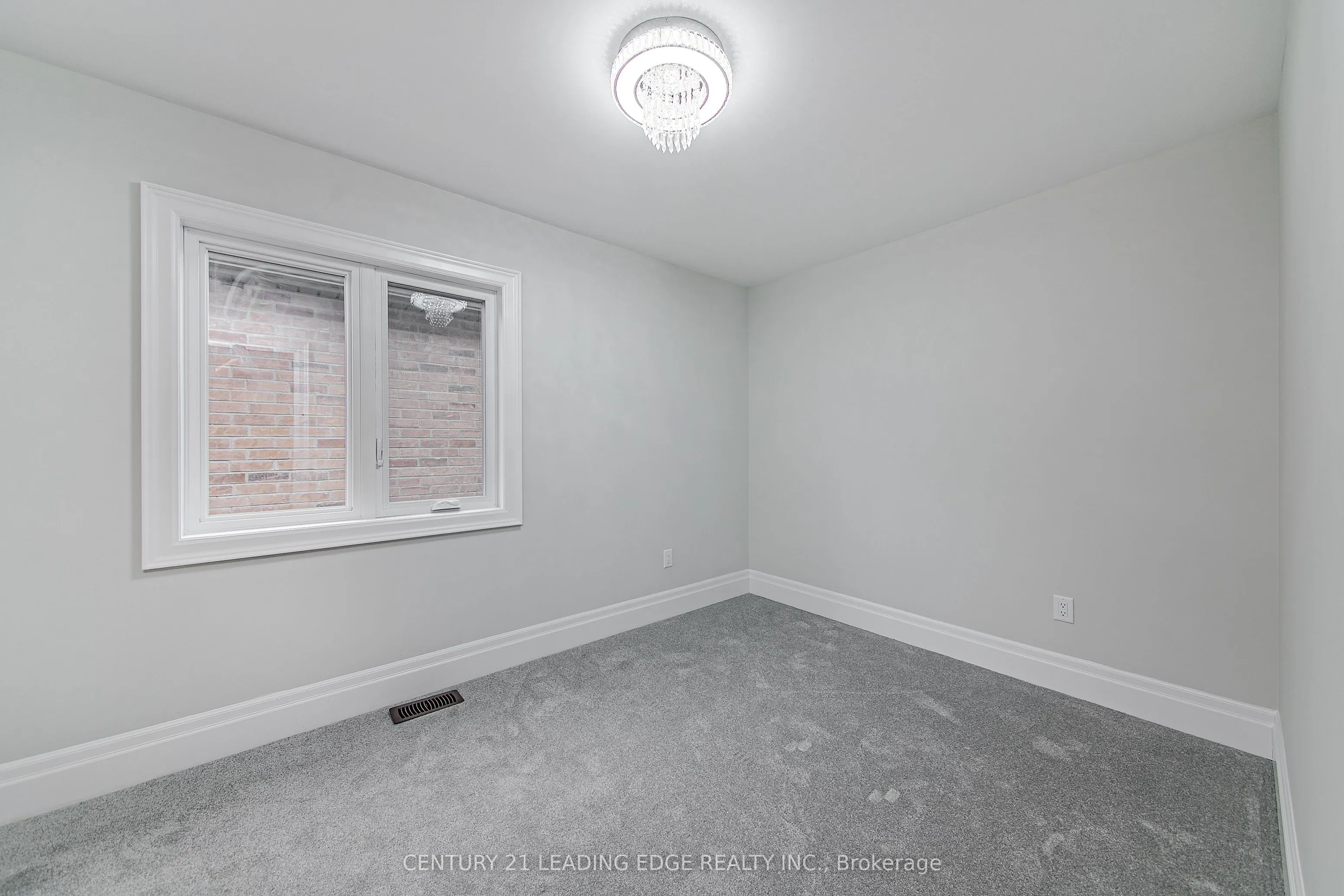 108 LORNE THOMAS Place