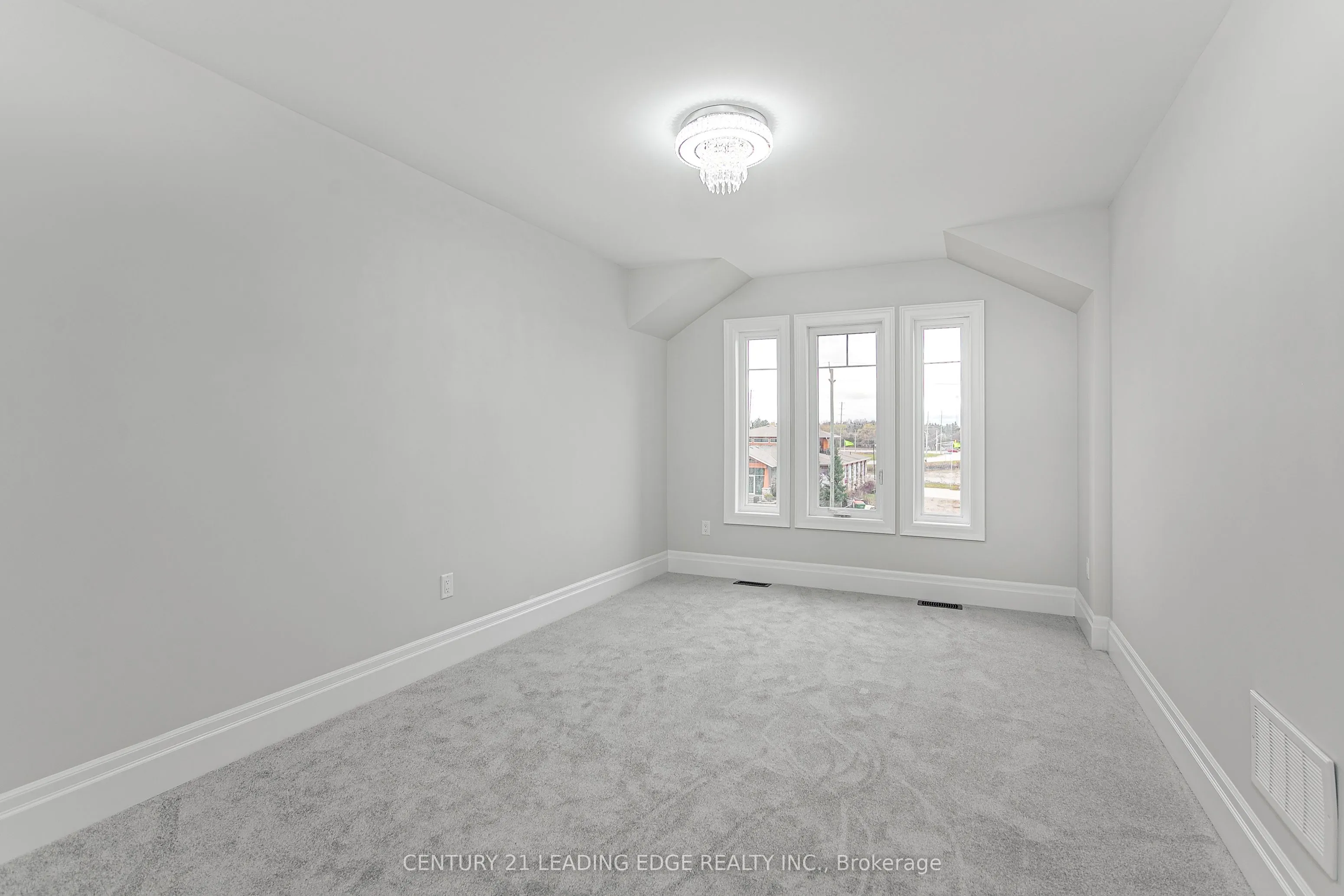 108 LORNE THOMAS Place