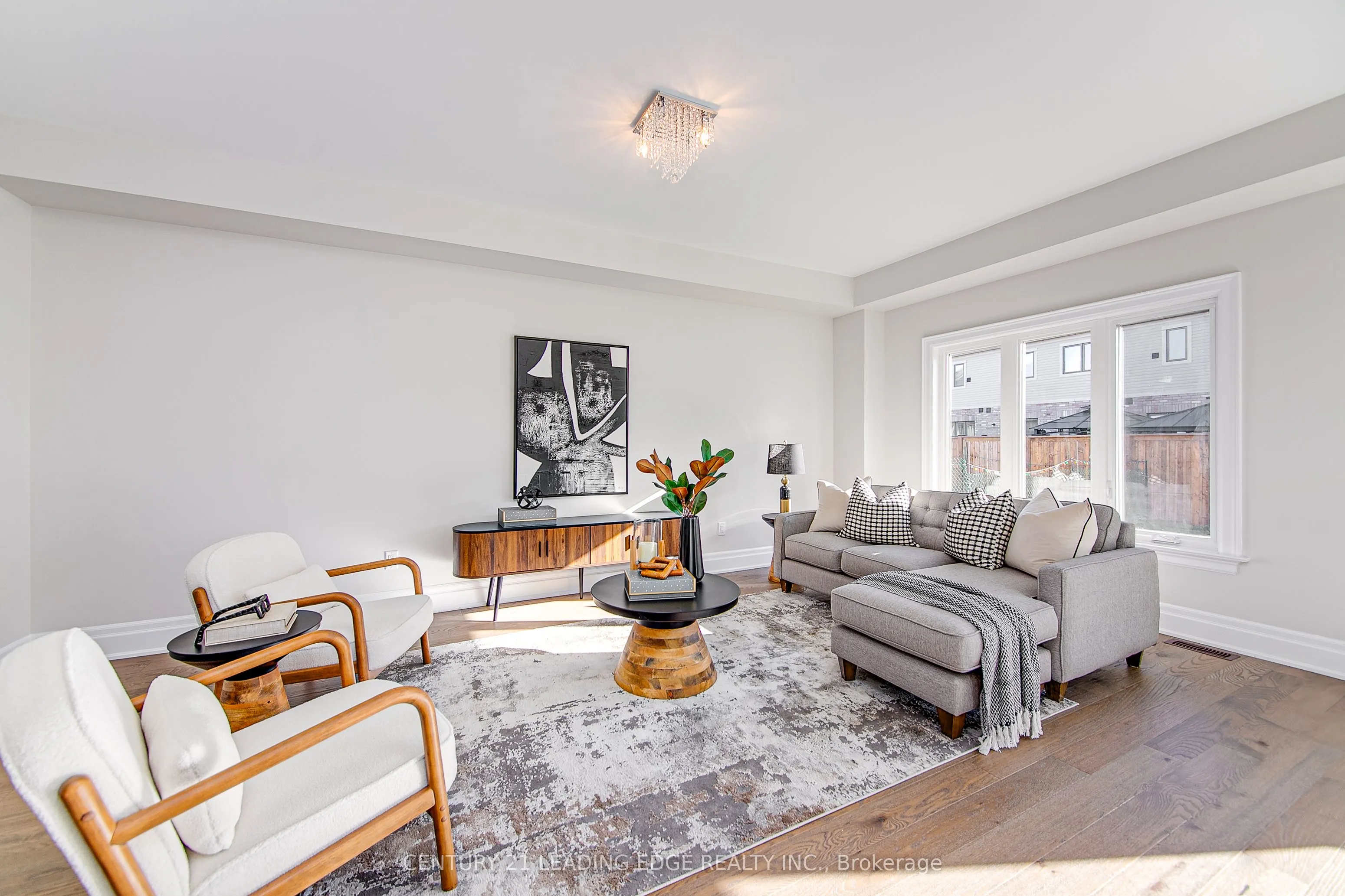 108 LORNE THOMAS Place