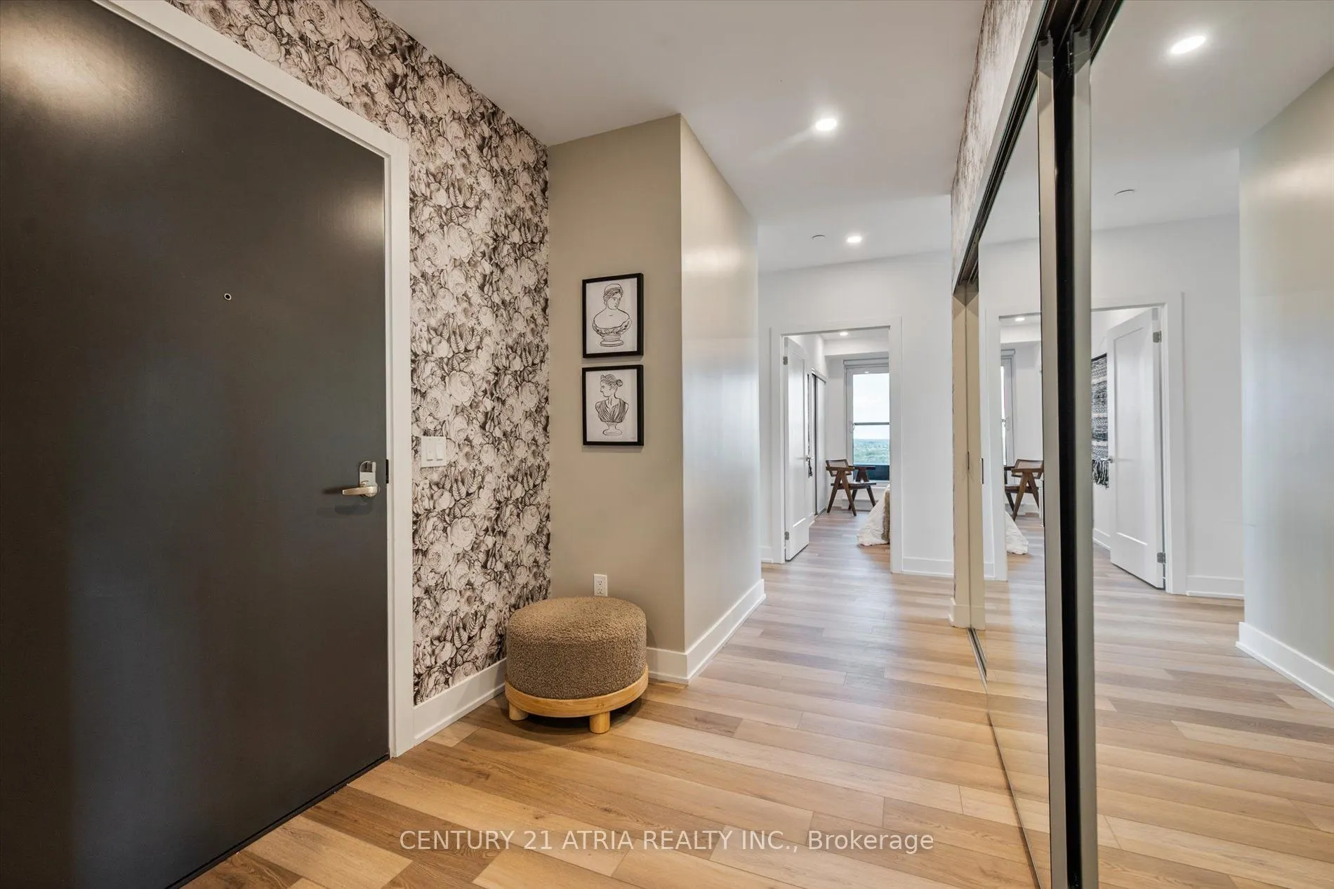 8 Cedarland Drive, #Lph03