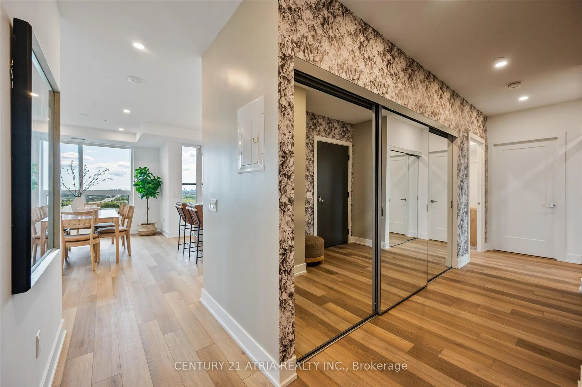 8 Cedarland Drive, #Lph03