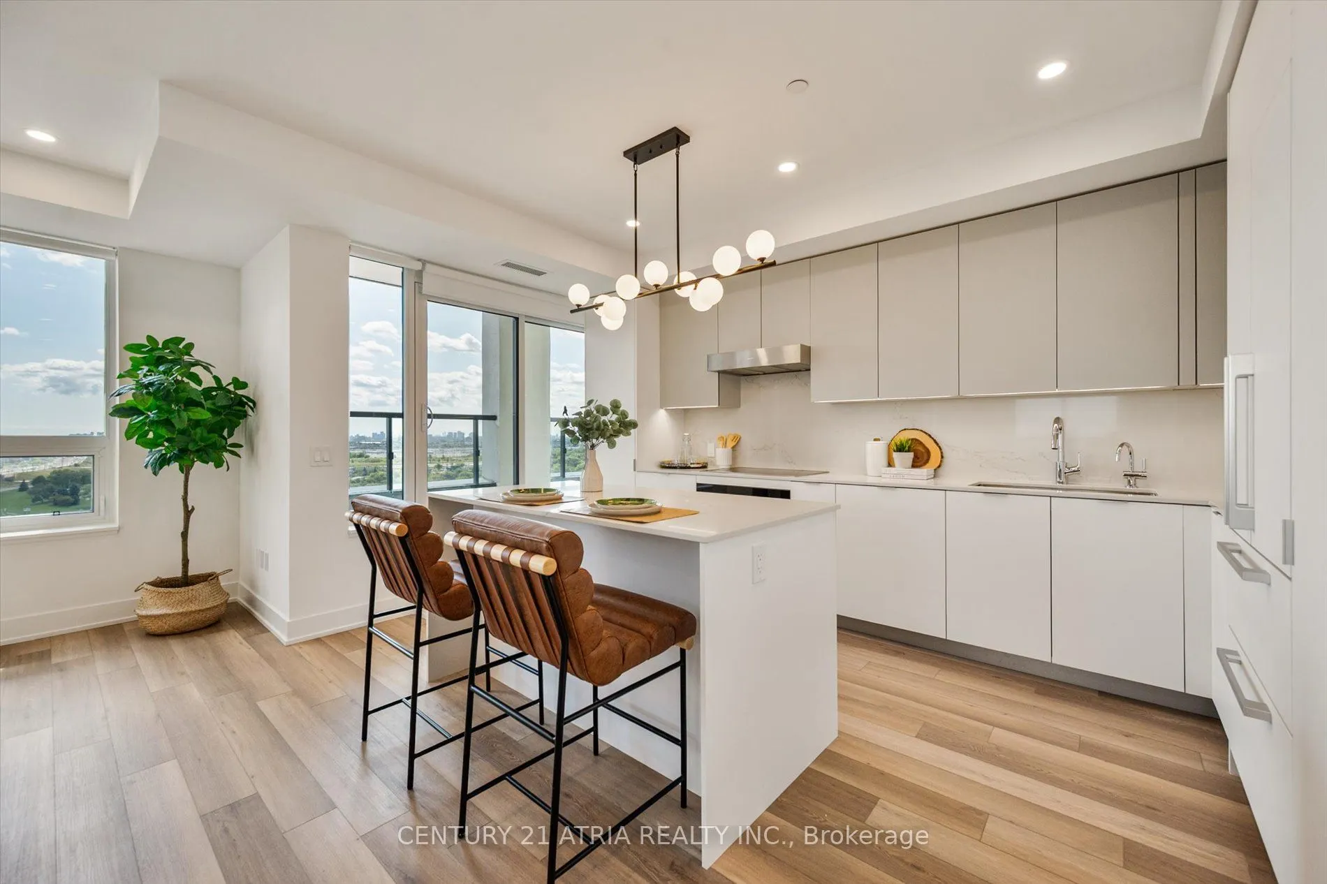 8 Cedarland Drive, #Lph03