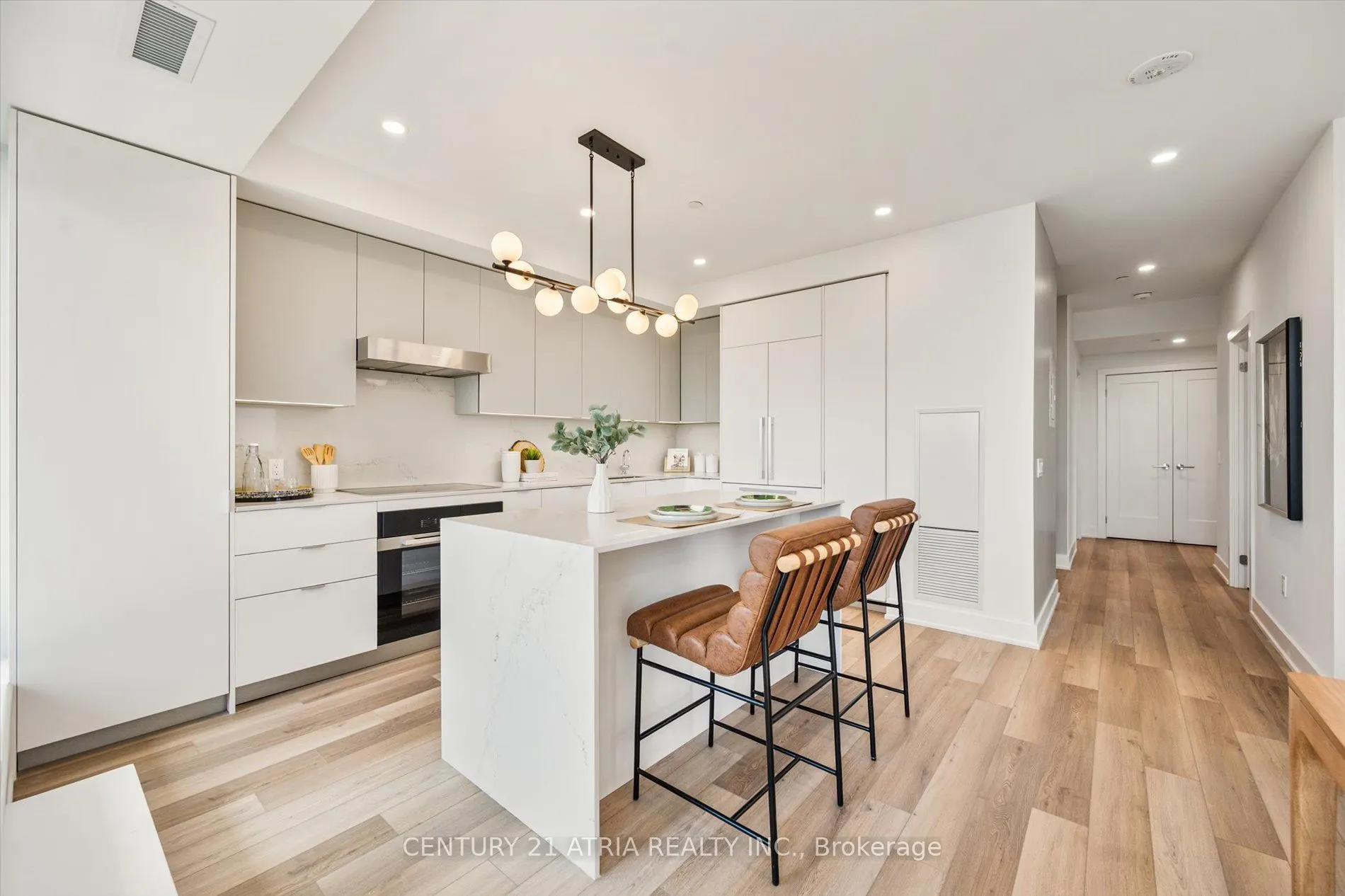 8 Cedarland Drive, #Lph03