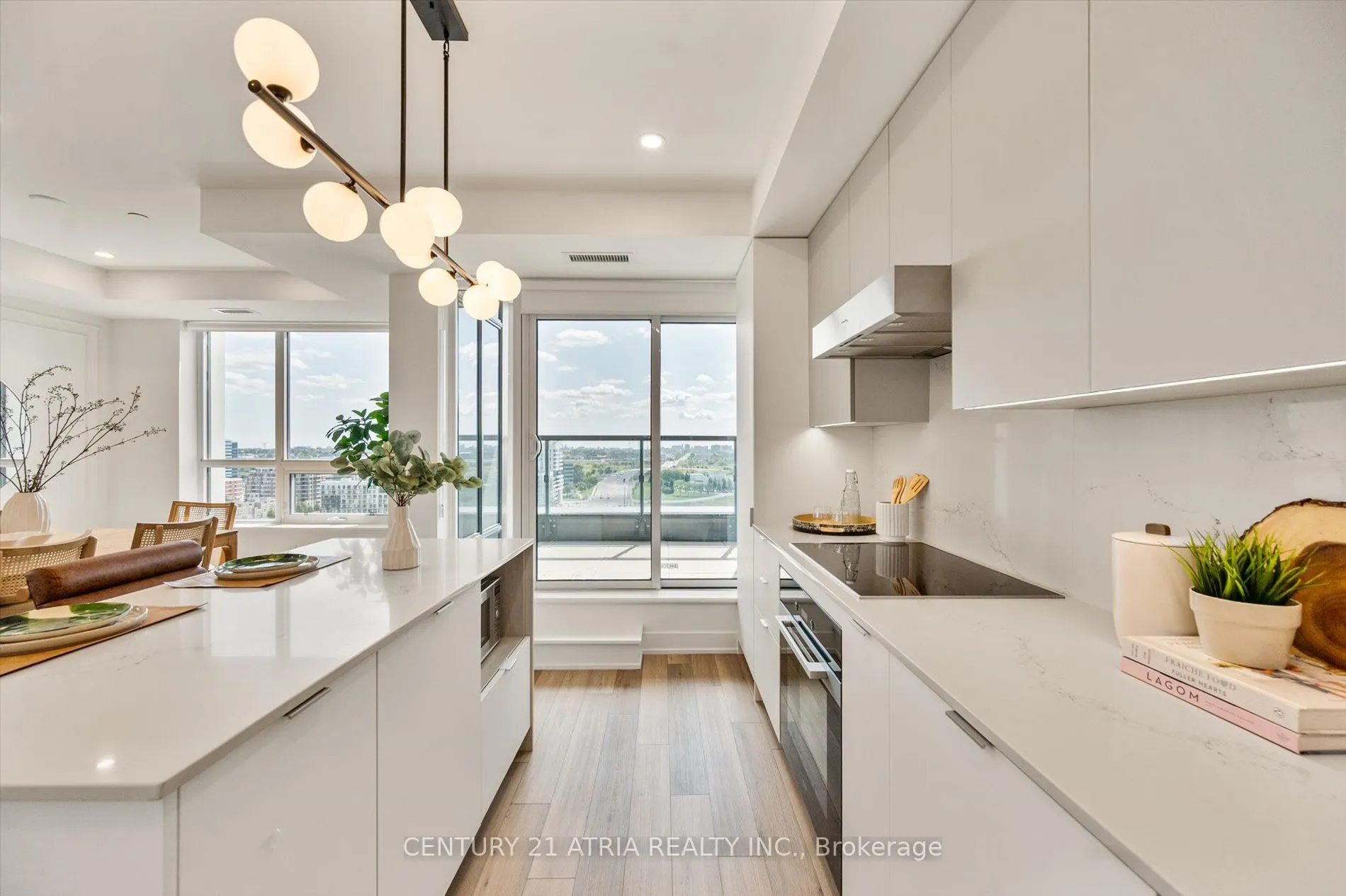 8 Cedarland Drive, #Lph03