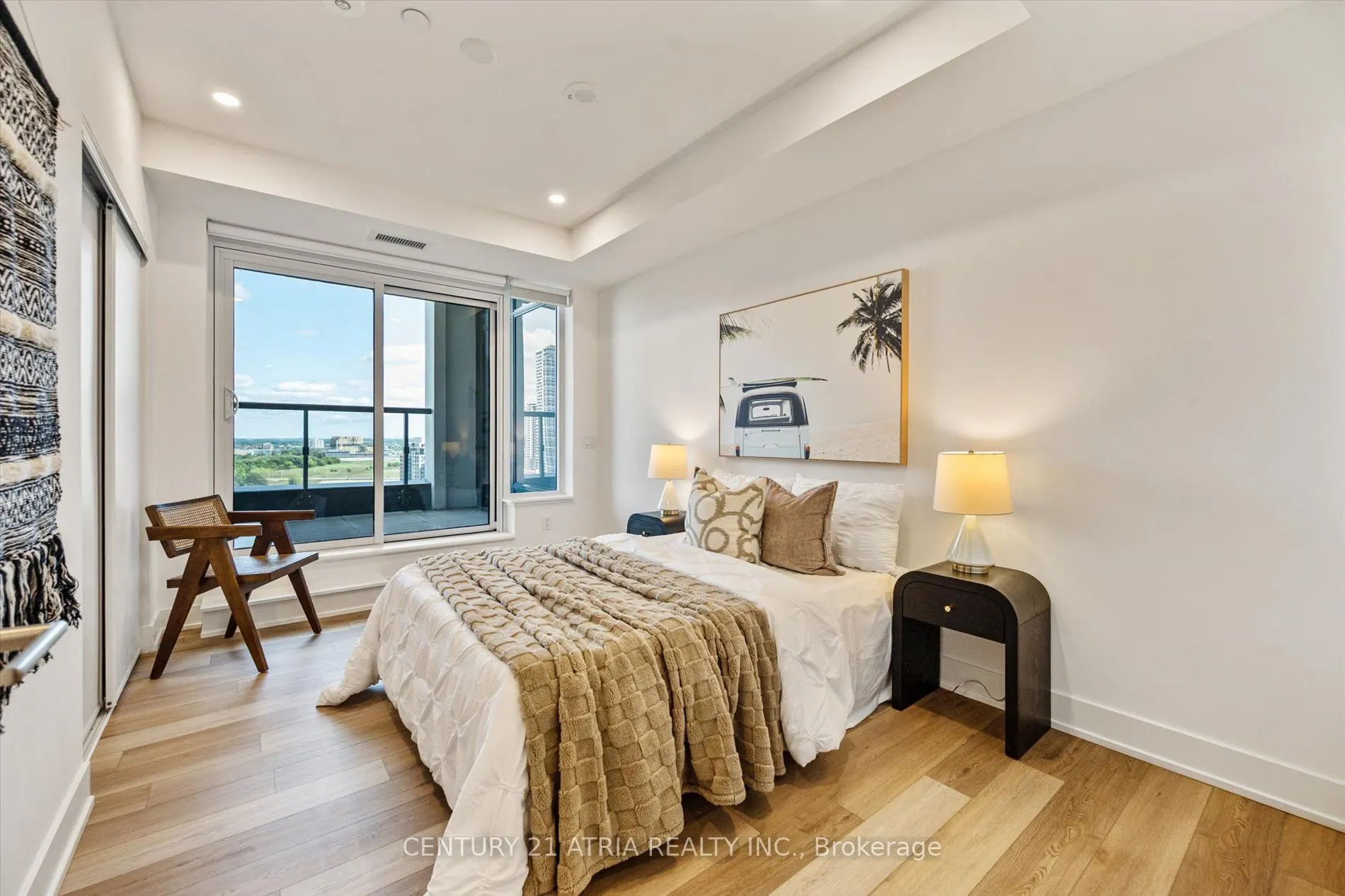 8 Cedarland Drive, #Lph03