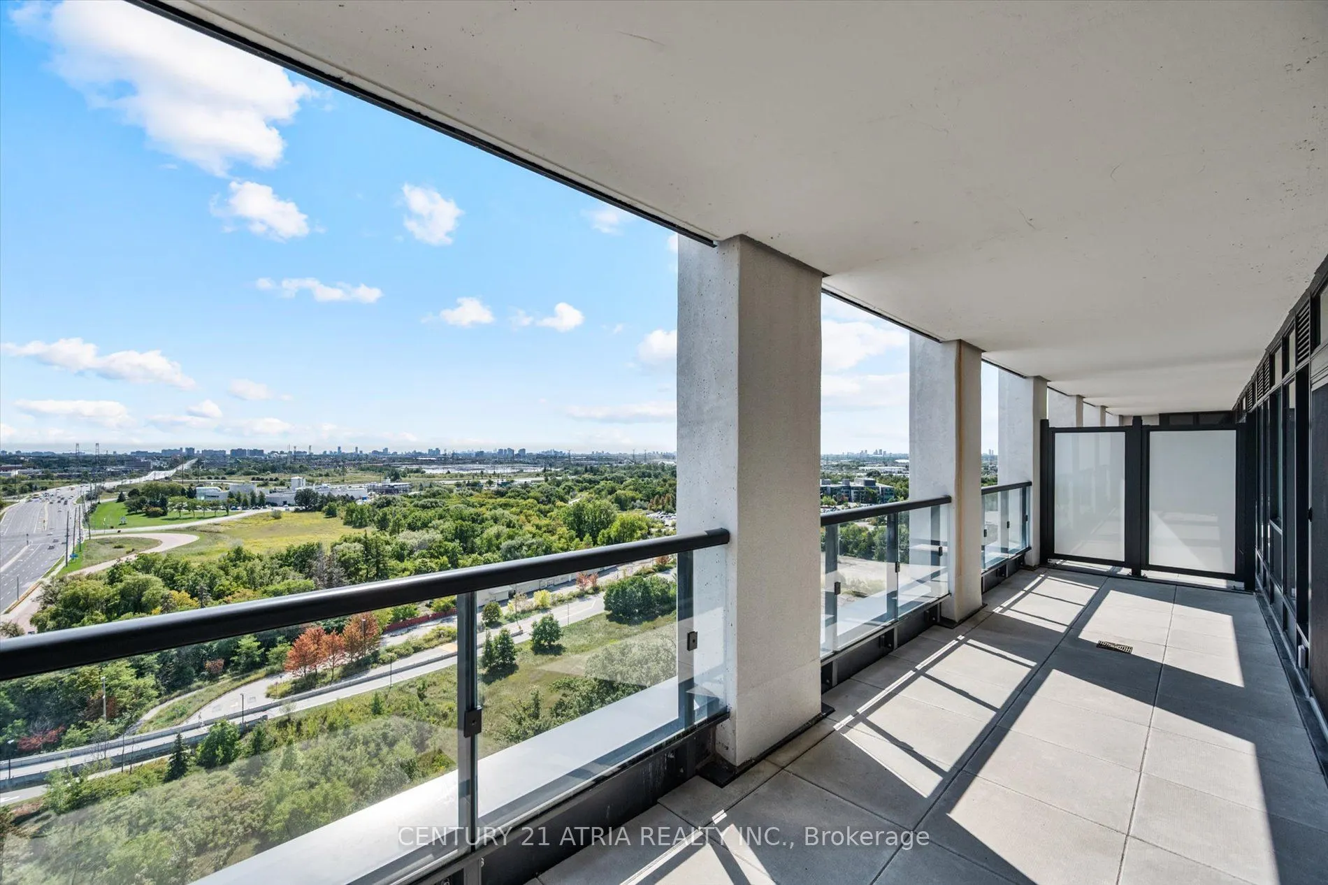 8 Cedarland Drive, #Lph03
