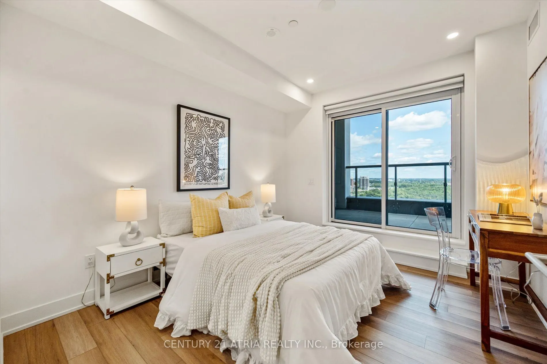 8 Cedarland Drive, #Lph03