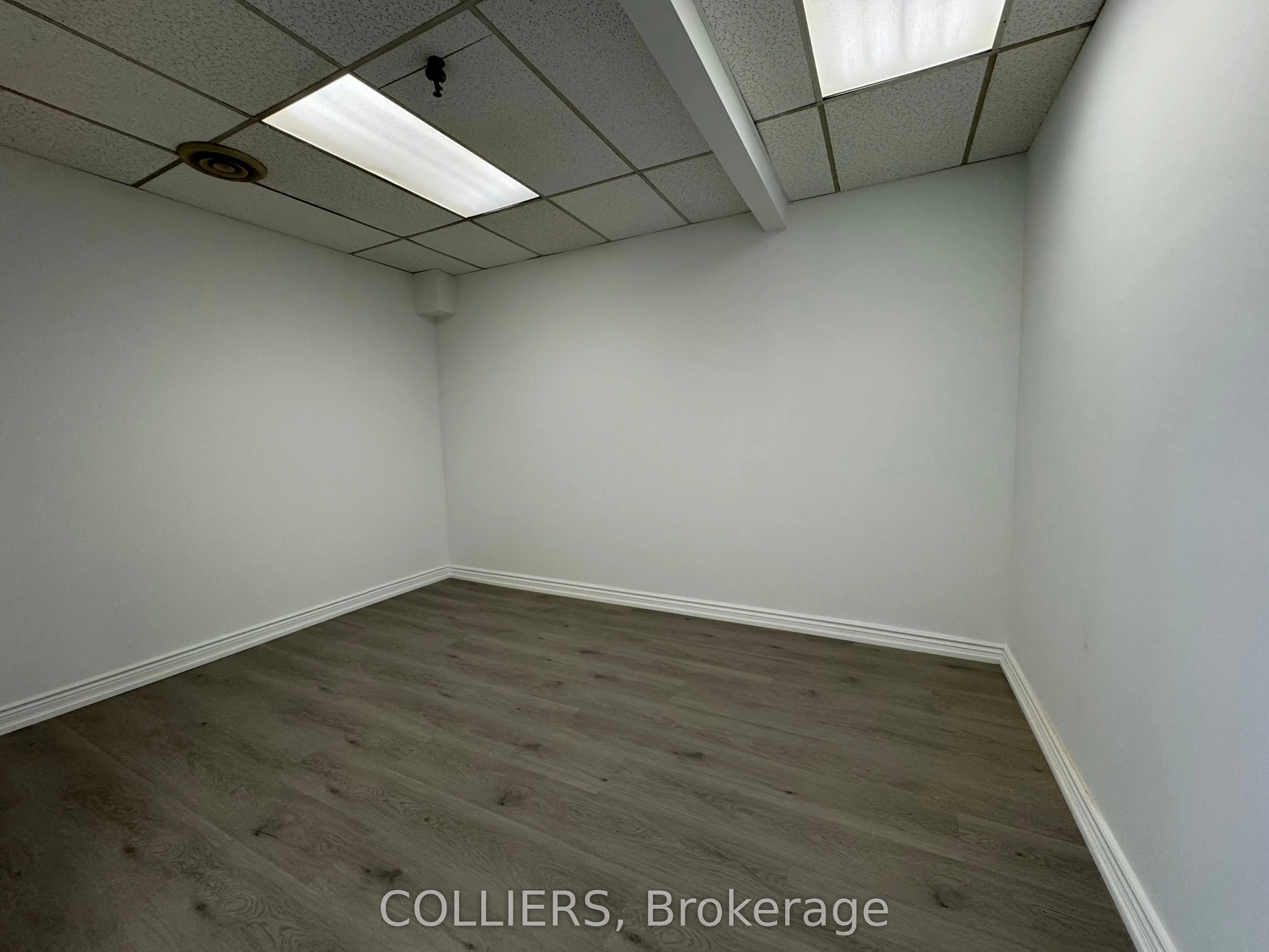 2600 John Street, #211