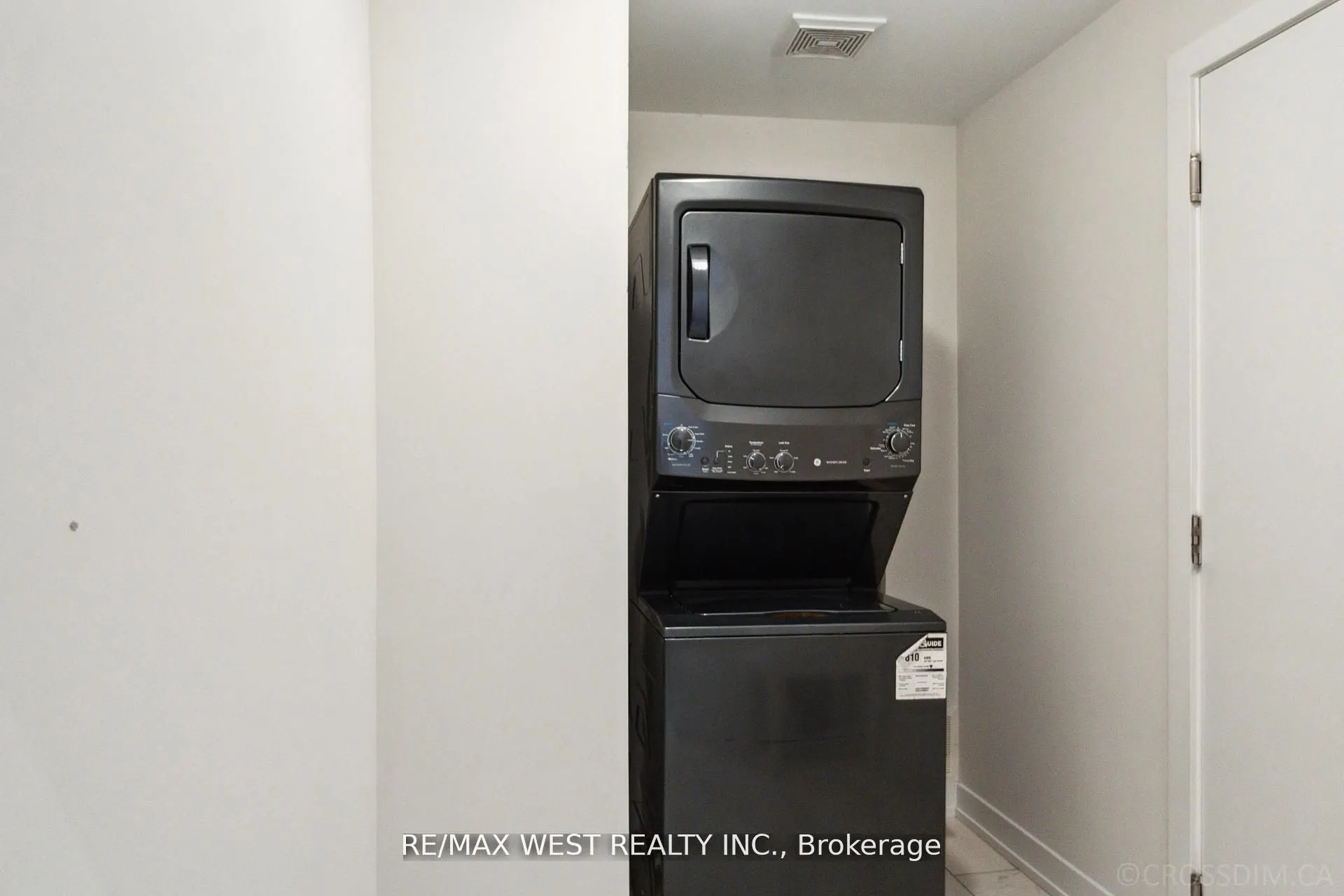 147 Salterton Circle