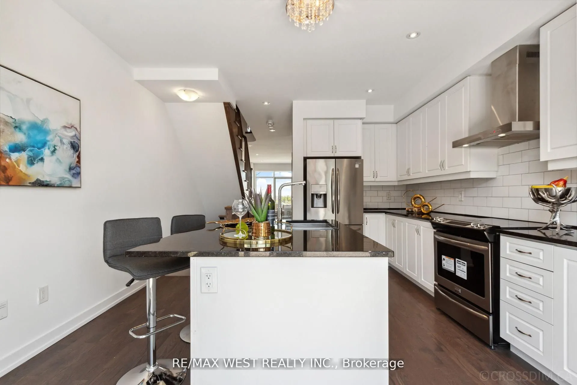 147 Salterton Circle