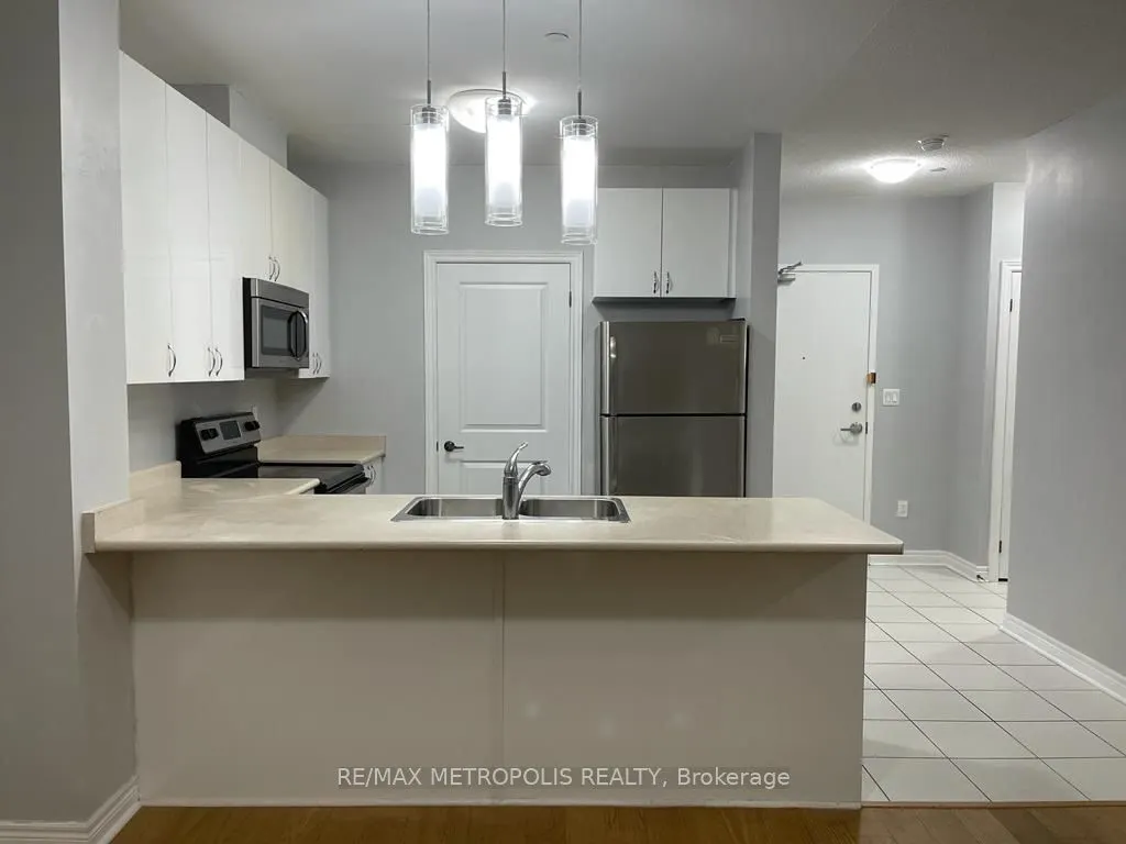 7400 Markham Road, #623