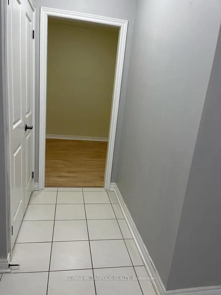 7400 Markham Road, #623
