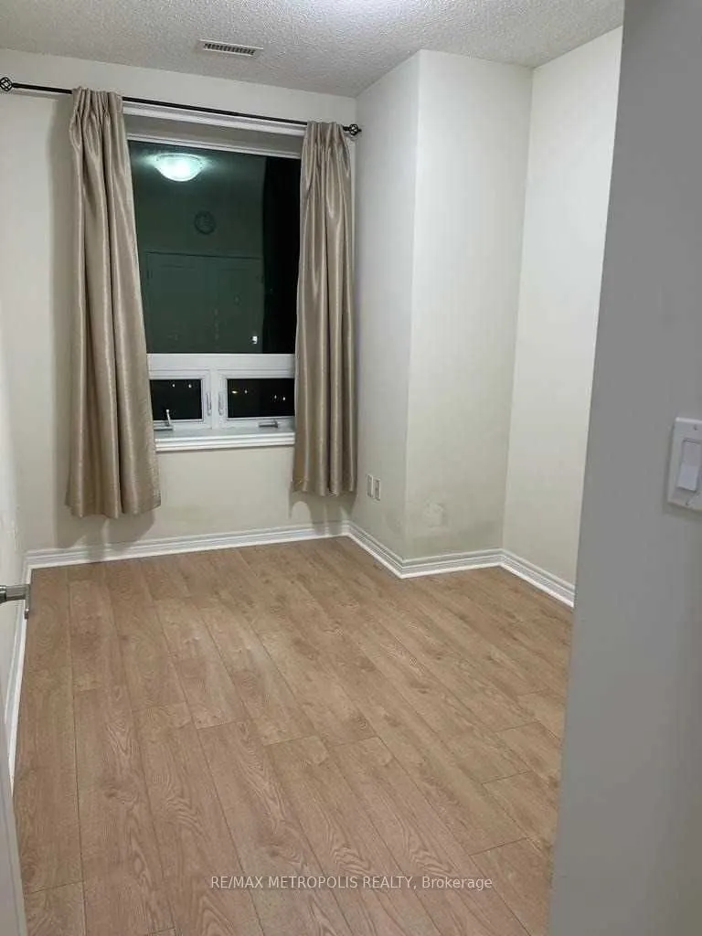 7400 Markham Road, #623