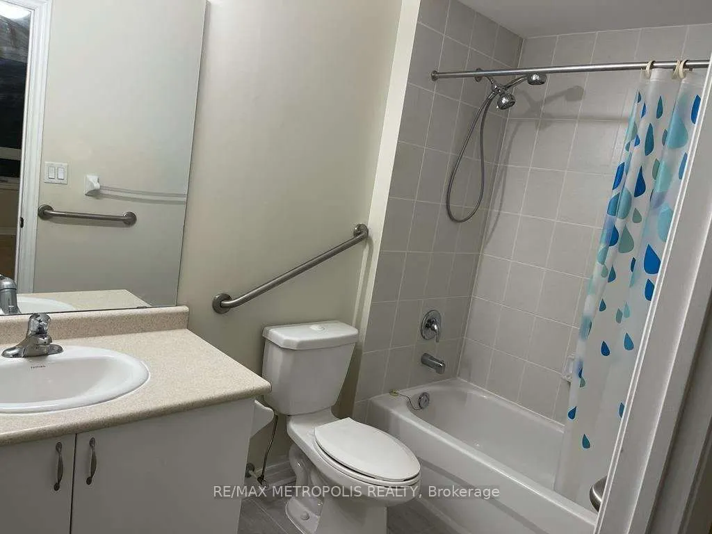 7400 Markham Road, #623