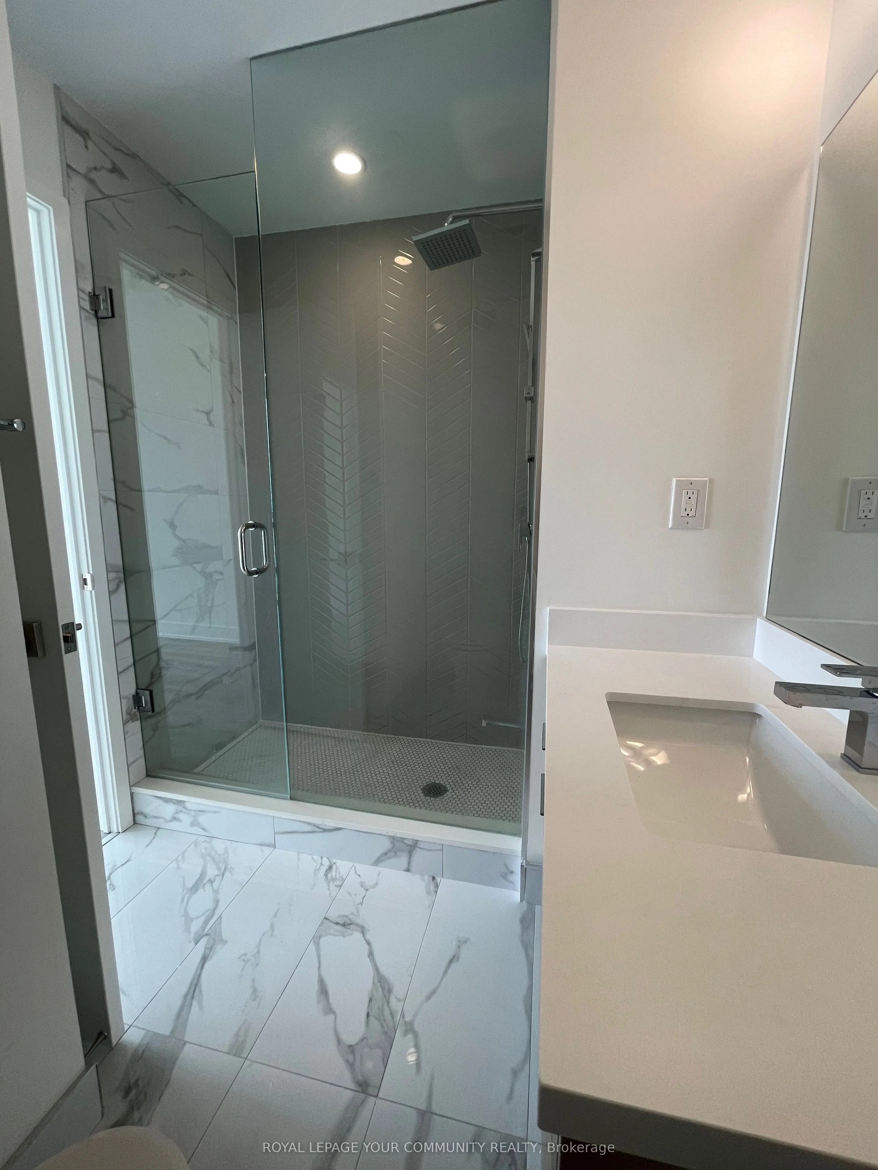 2908 Highway 7 Road, #1101