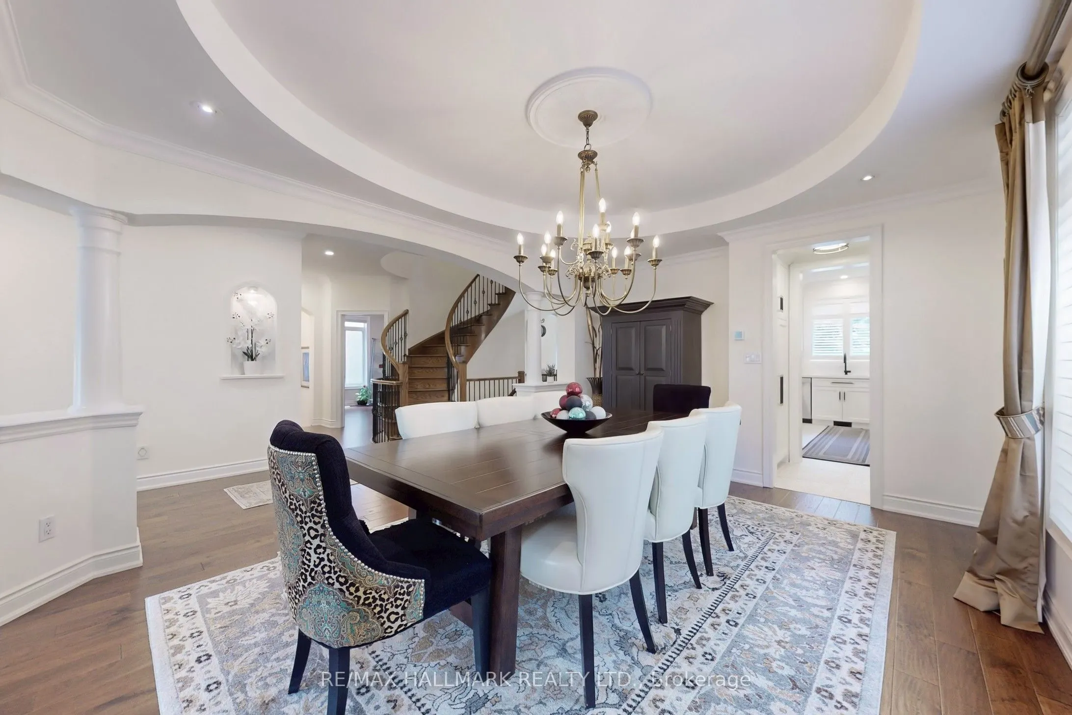 436 Paradelle Drive