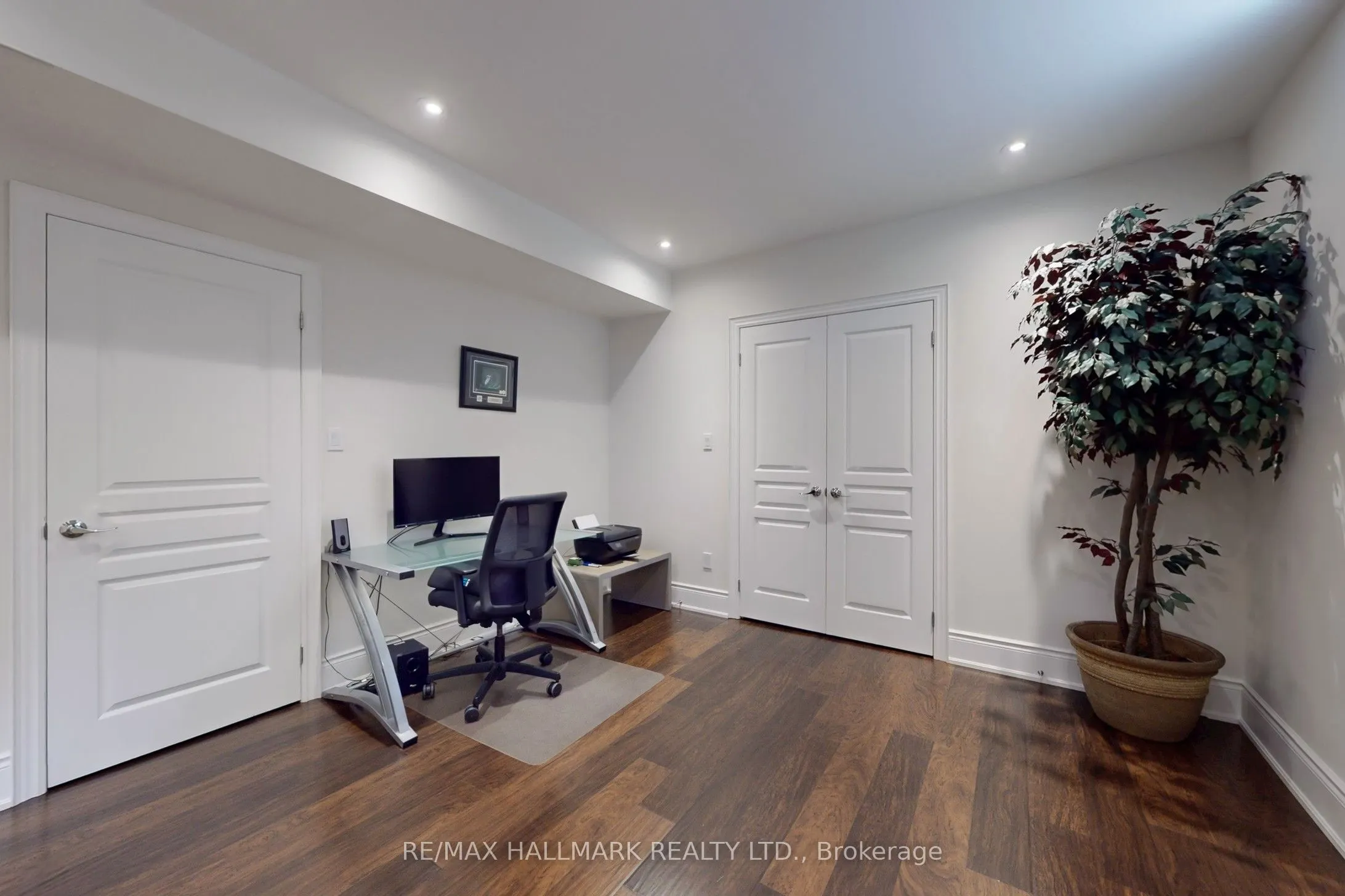 436 Paradelle Drive