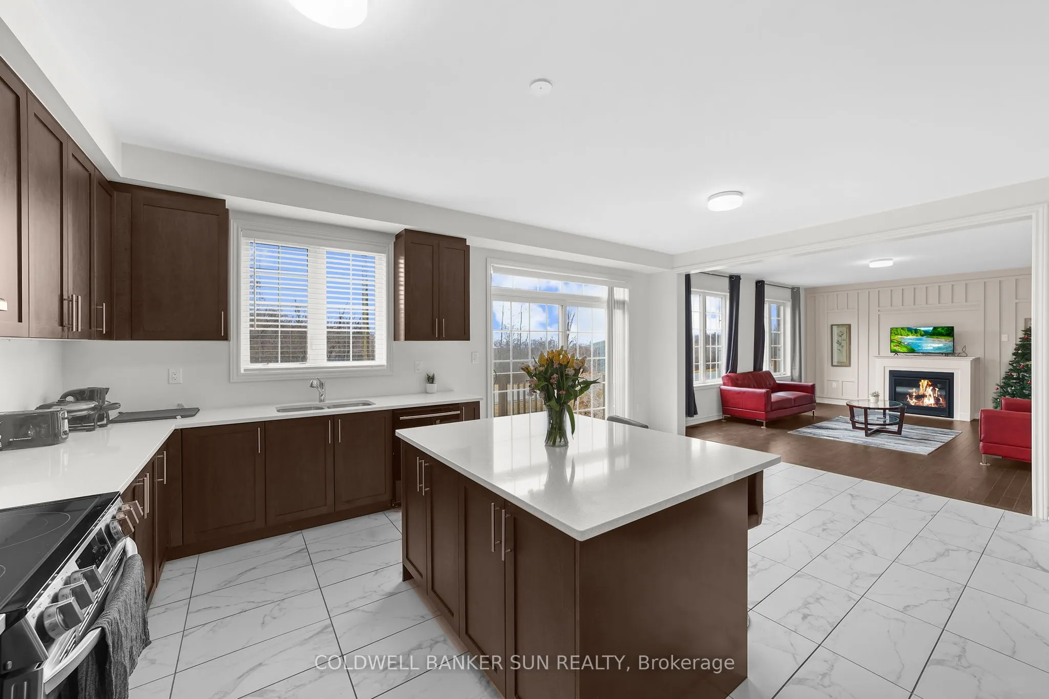 15 Hummingbird Grove E