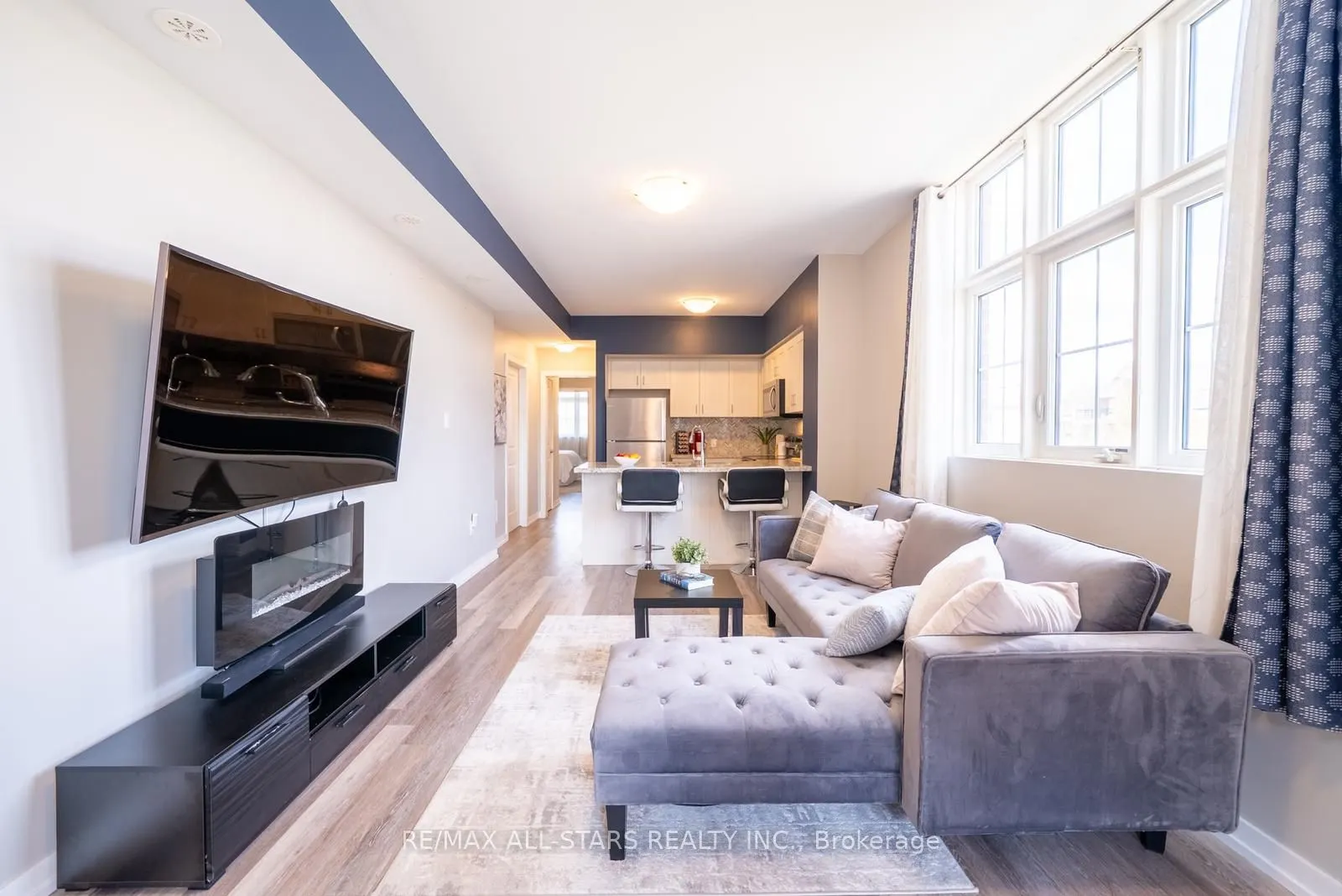 7 Bellcastle Gate, #228