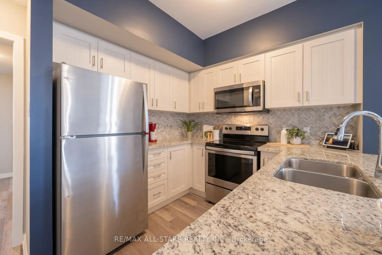 7 Bellcastle Gate, #228