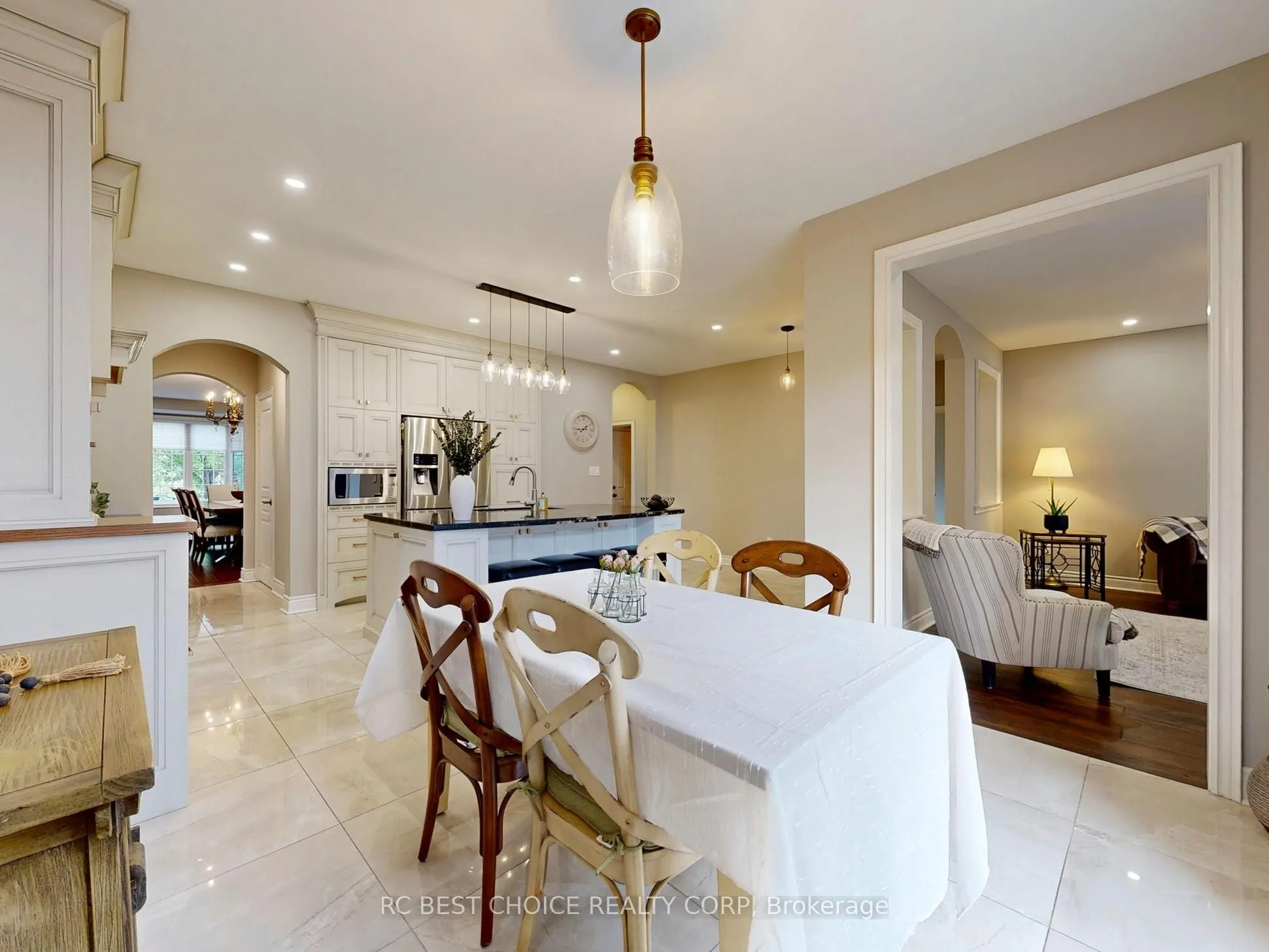192 Tonner Crescent