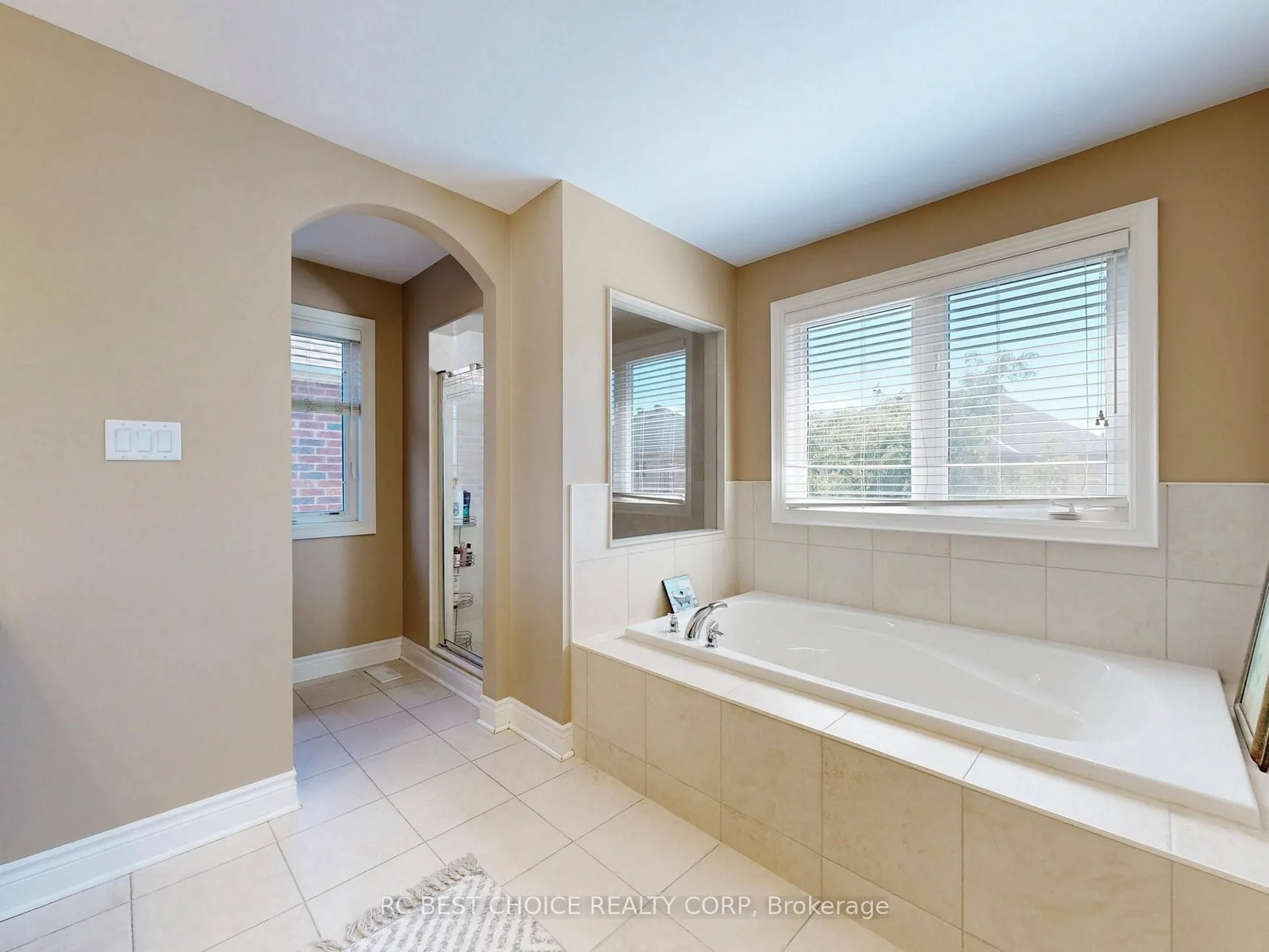 192 Tonner Crescent