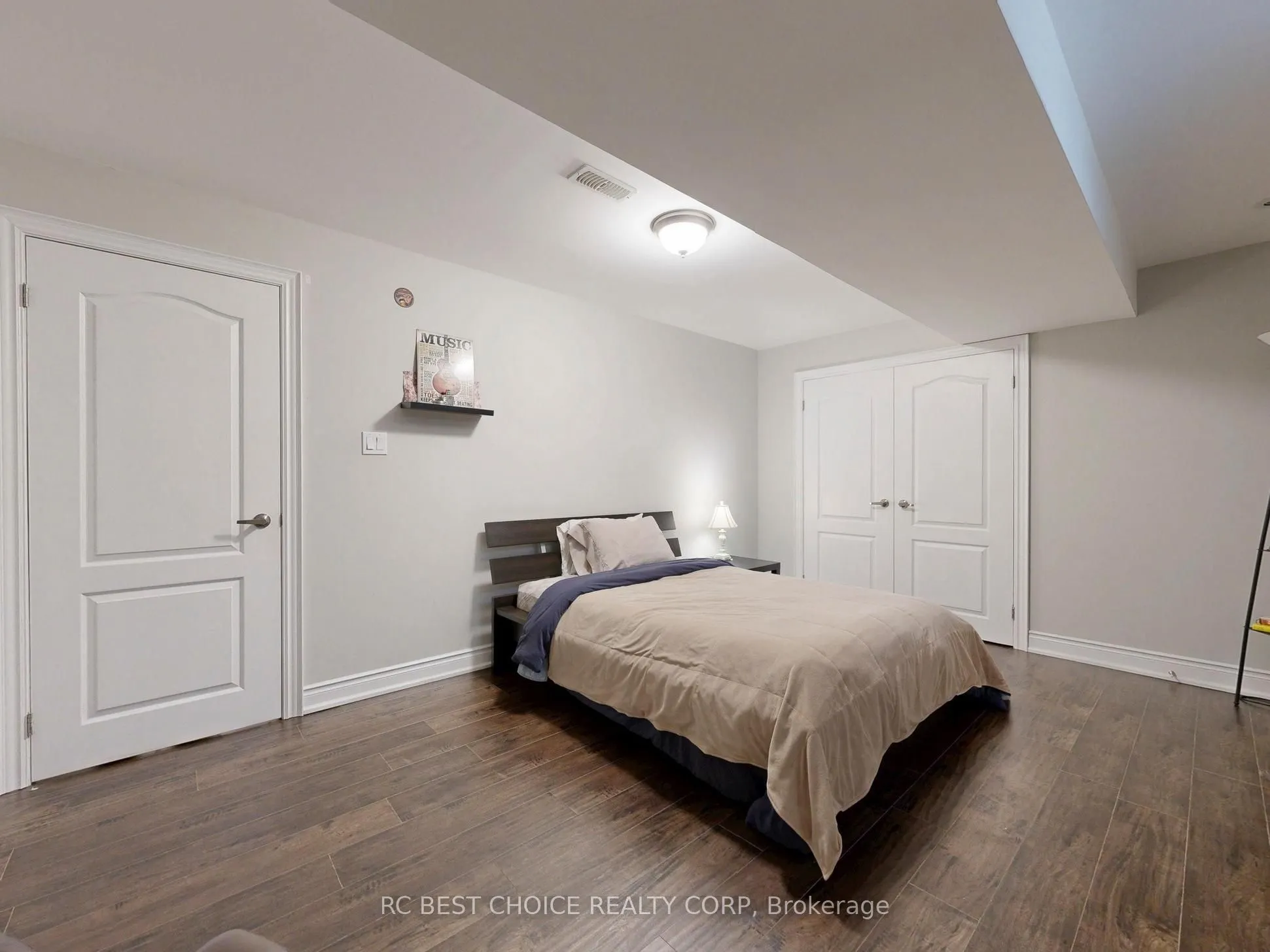 192 Tonner Crescent