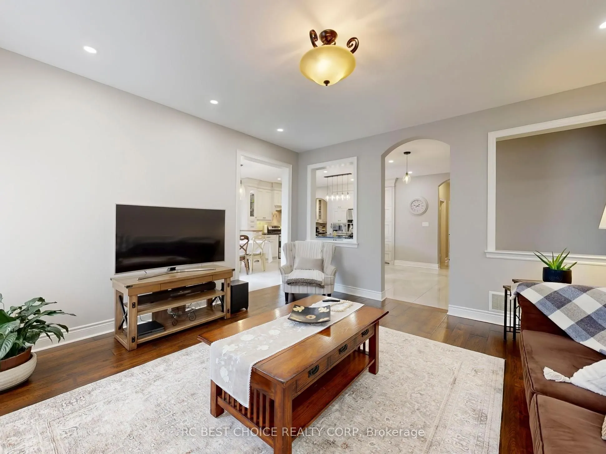 192 Tonner Crescent