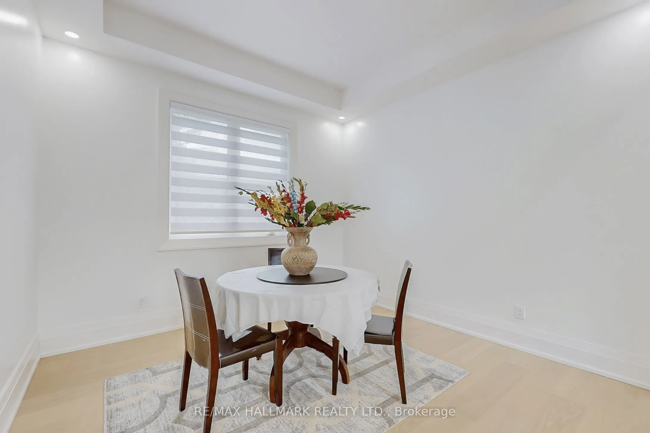 12 Sunbay Court