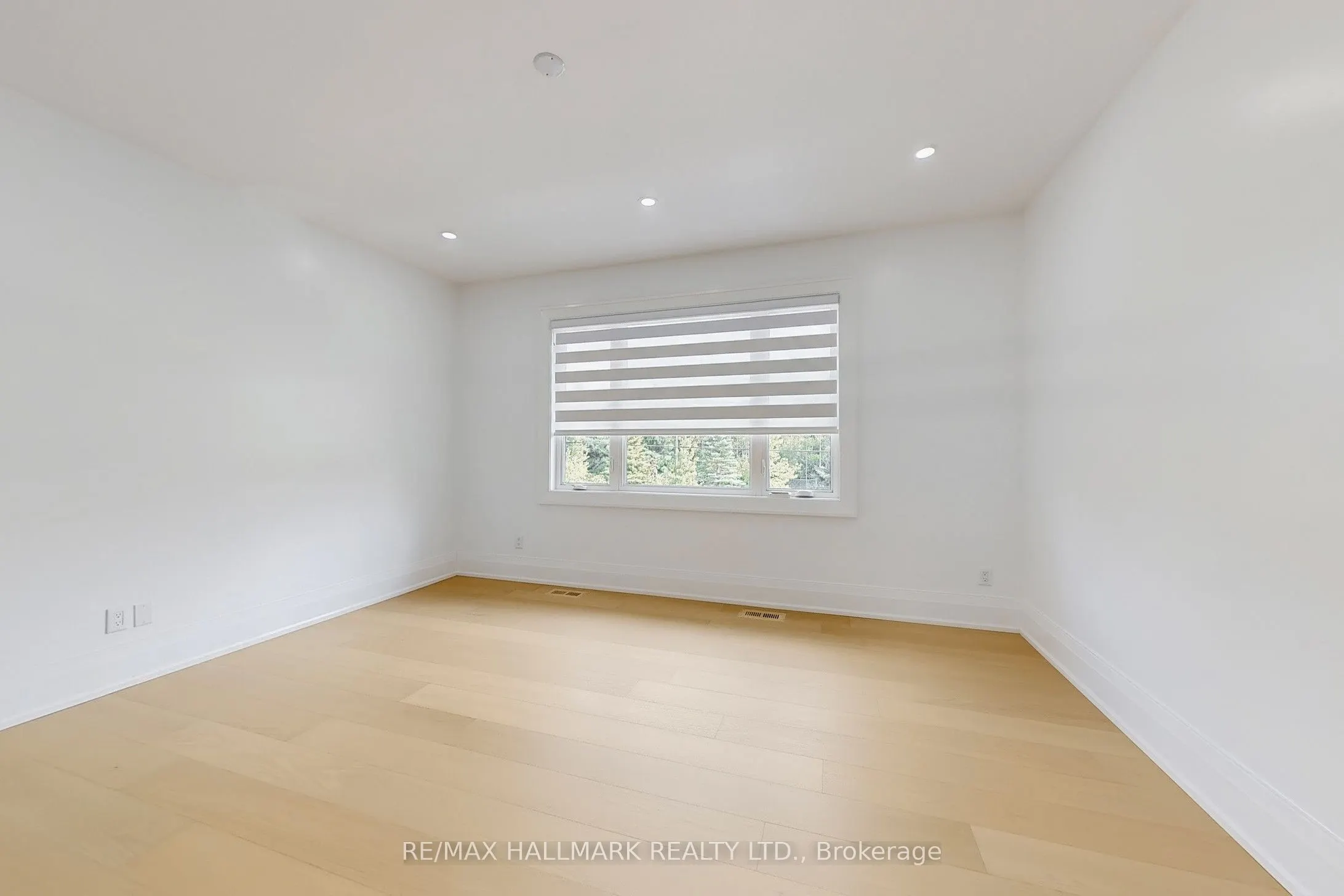 12 Sunbay Court