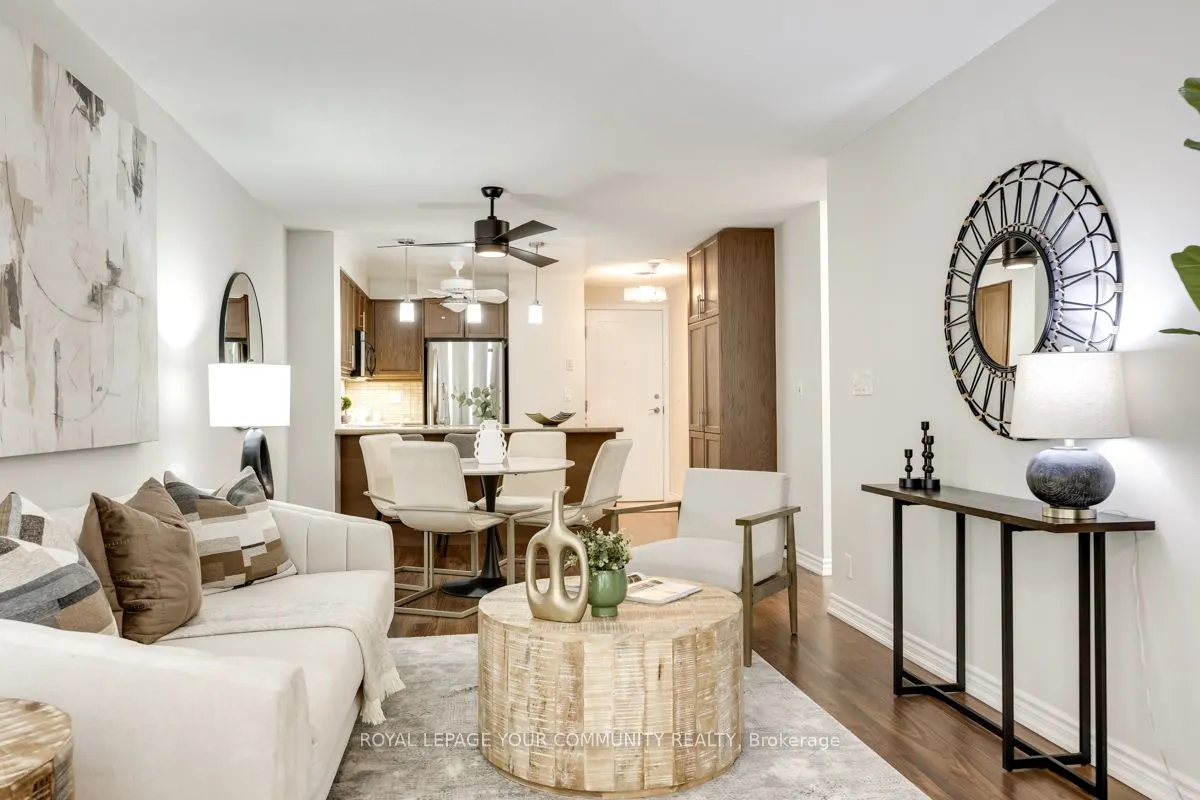 18 Harding Boulevard, #204
