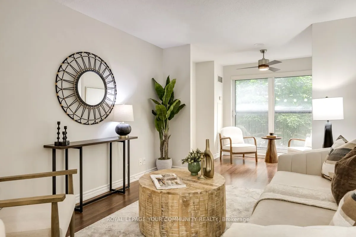 18 Harding Boulevard, #204