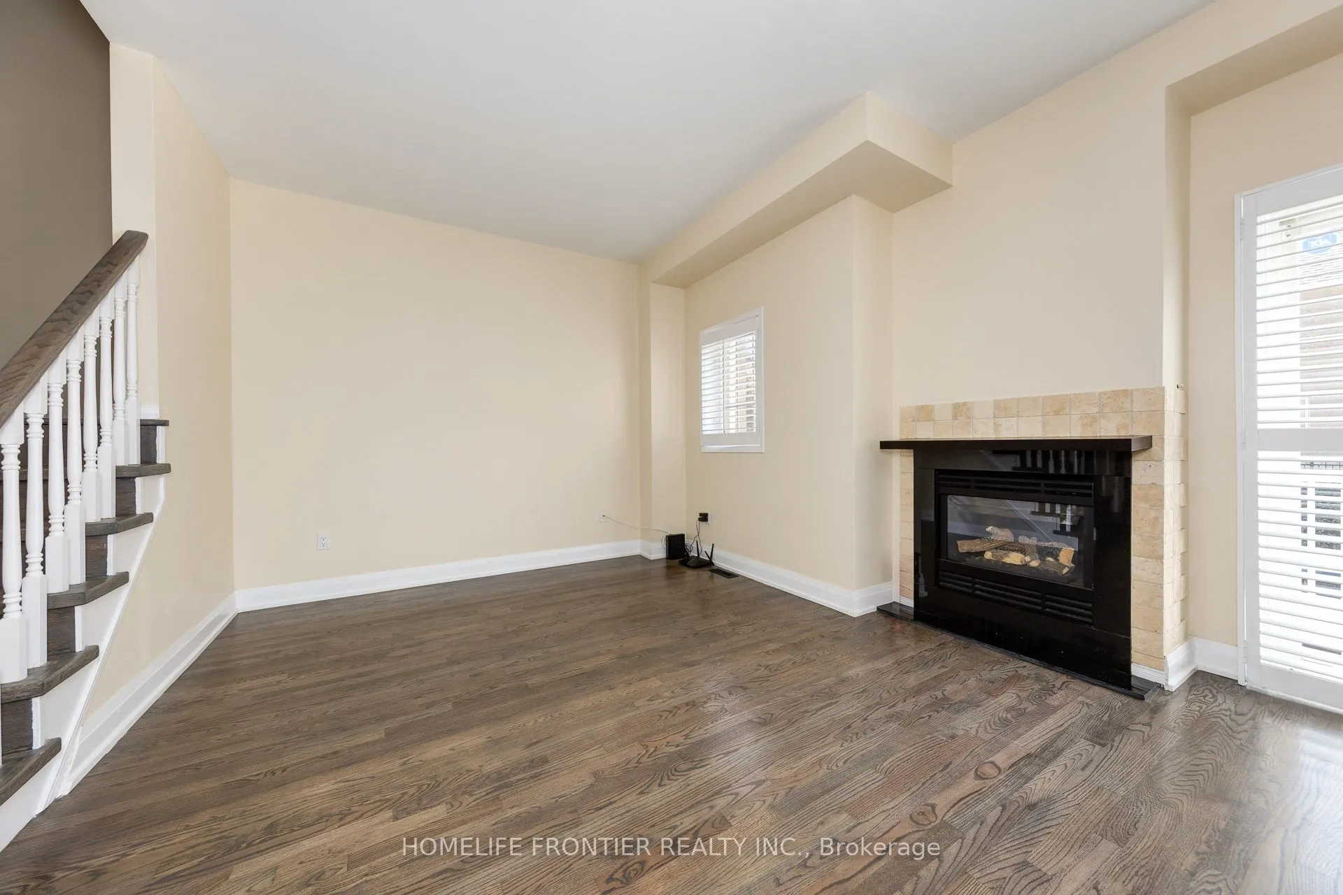 23 Observatory Lane, #289