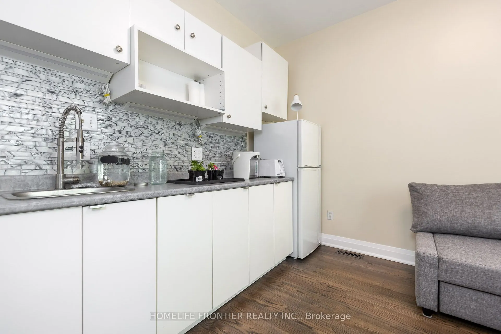 23 Observatory Lane, #289