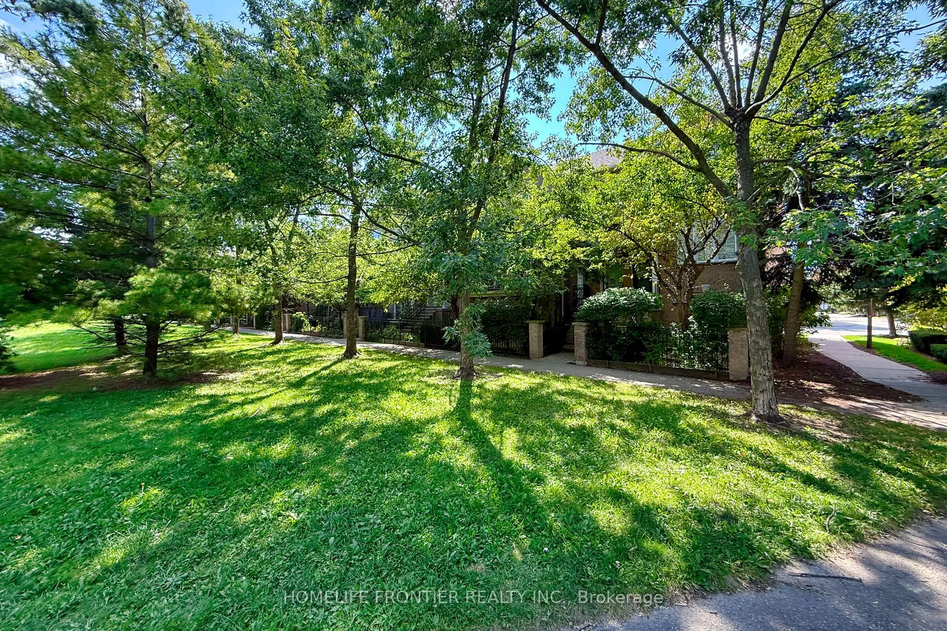 23 Observatory Lane, #289