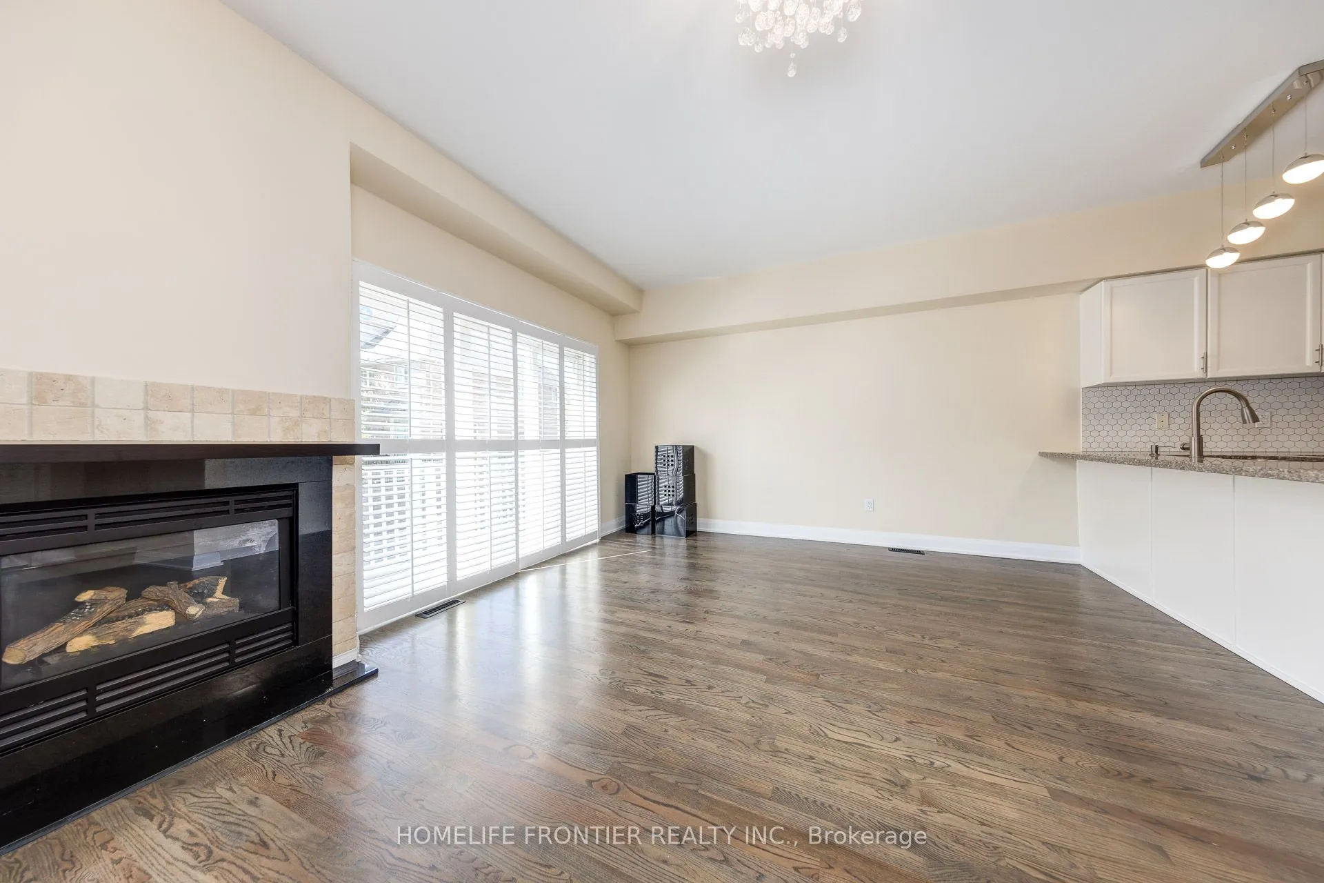 23 Observatory Lane, #289
