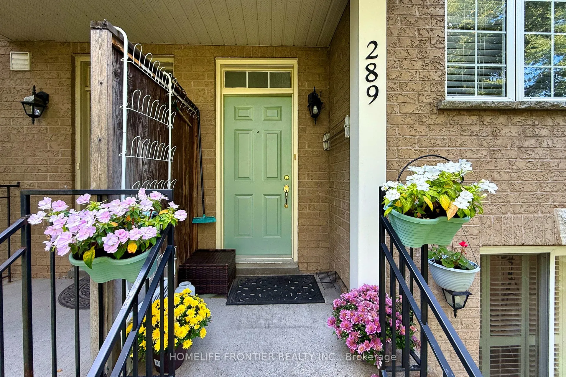 23 Observatory Lane, #289