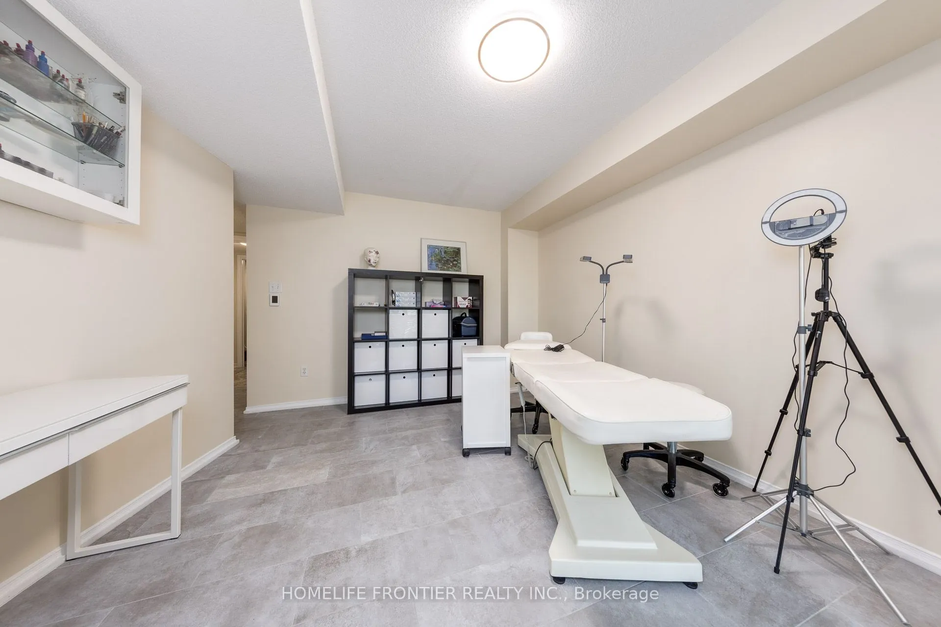 23 Observatory Lane, #289