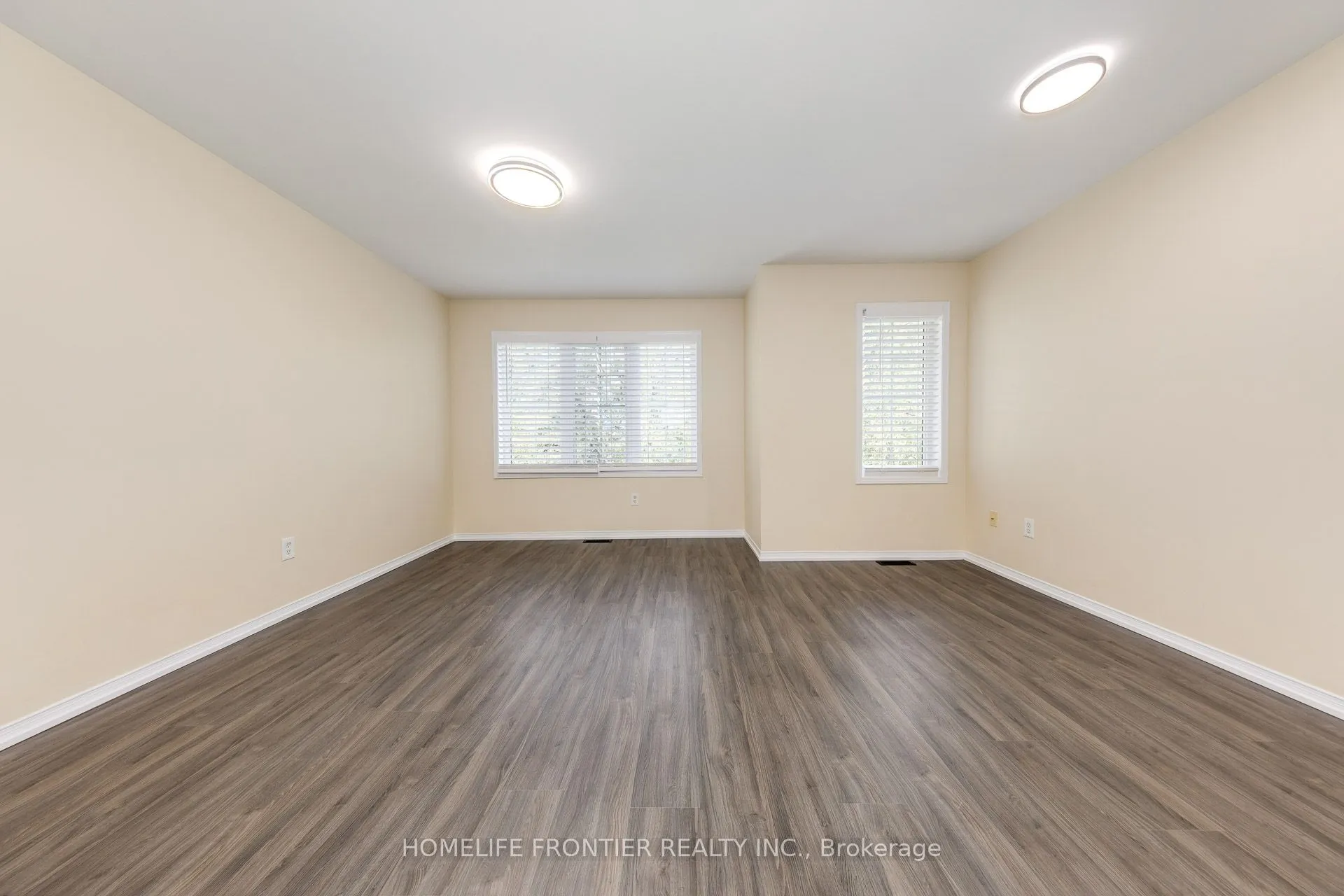 23 Observatory Lane, #289
