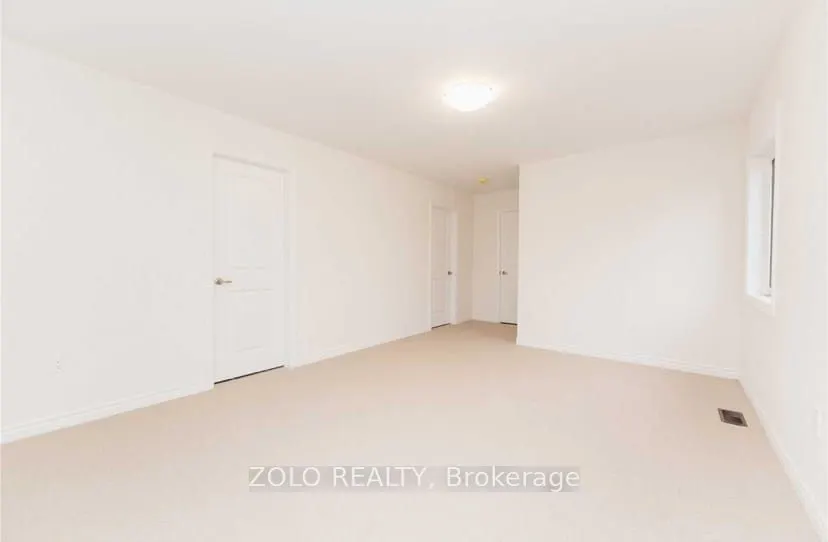 53 Ferragine Crescent