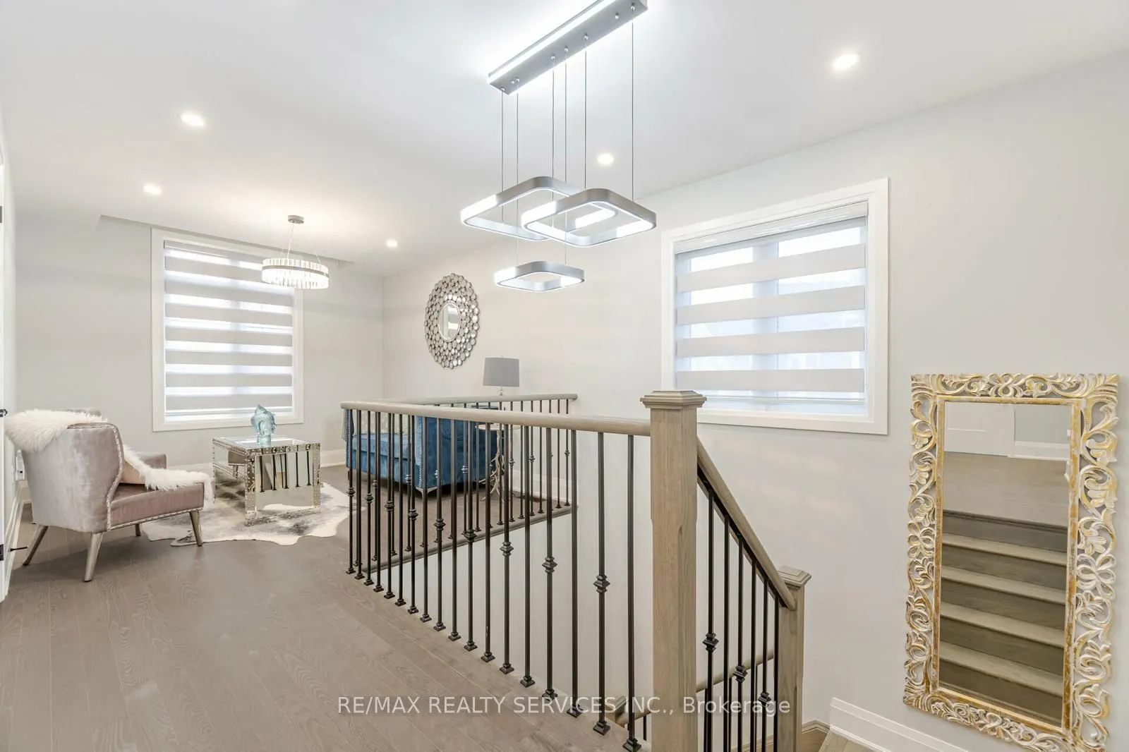 7 Byblos Court