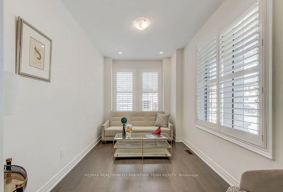 43 Drizzel Crescent
