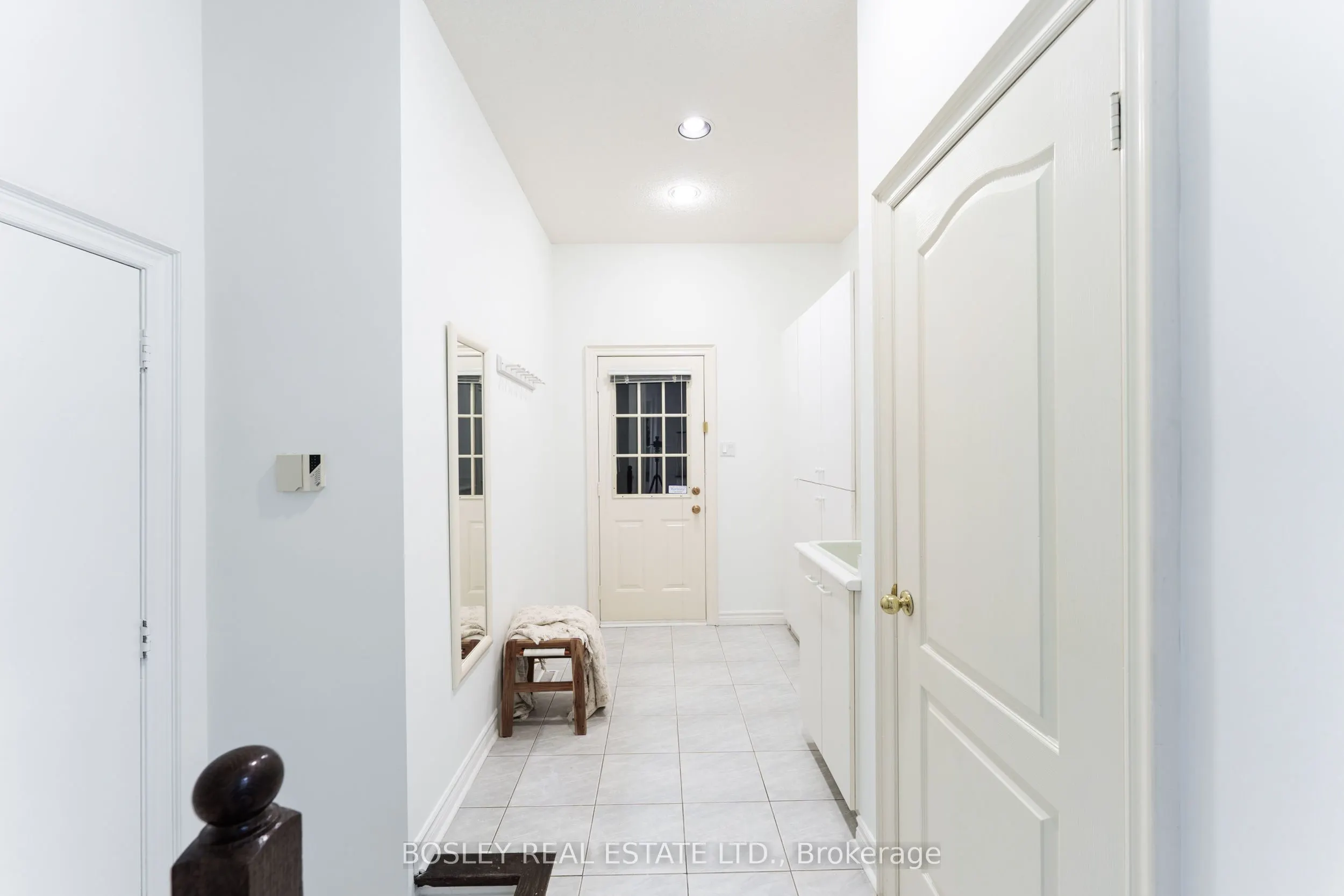 82 Woodstone Avenue