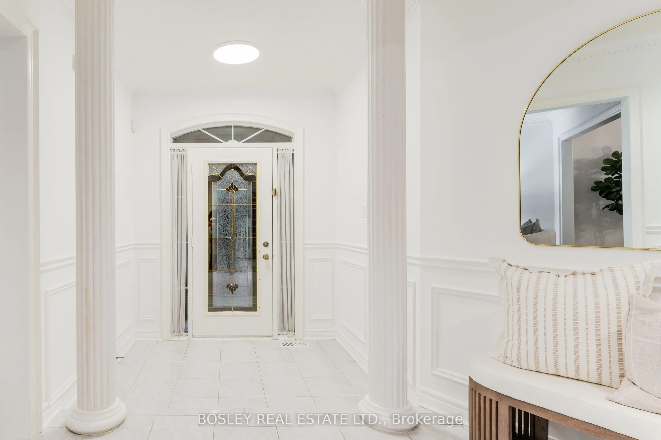 82 Woodstone Avenue