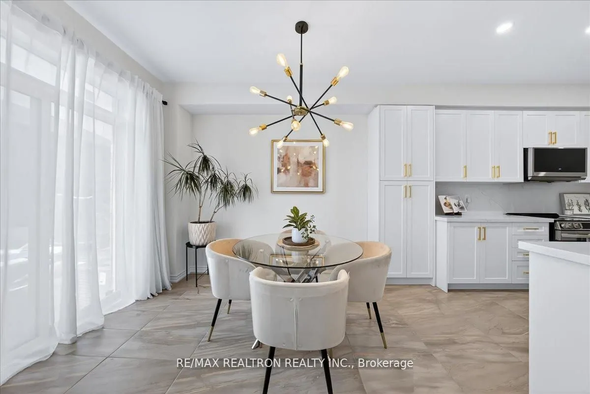 84 Ferragine Crescent