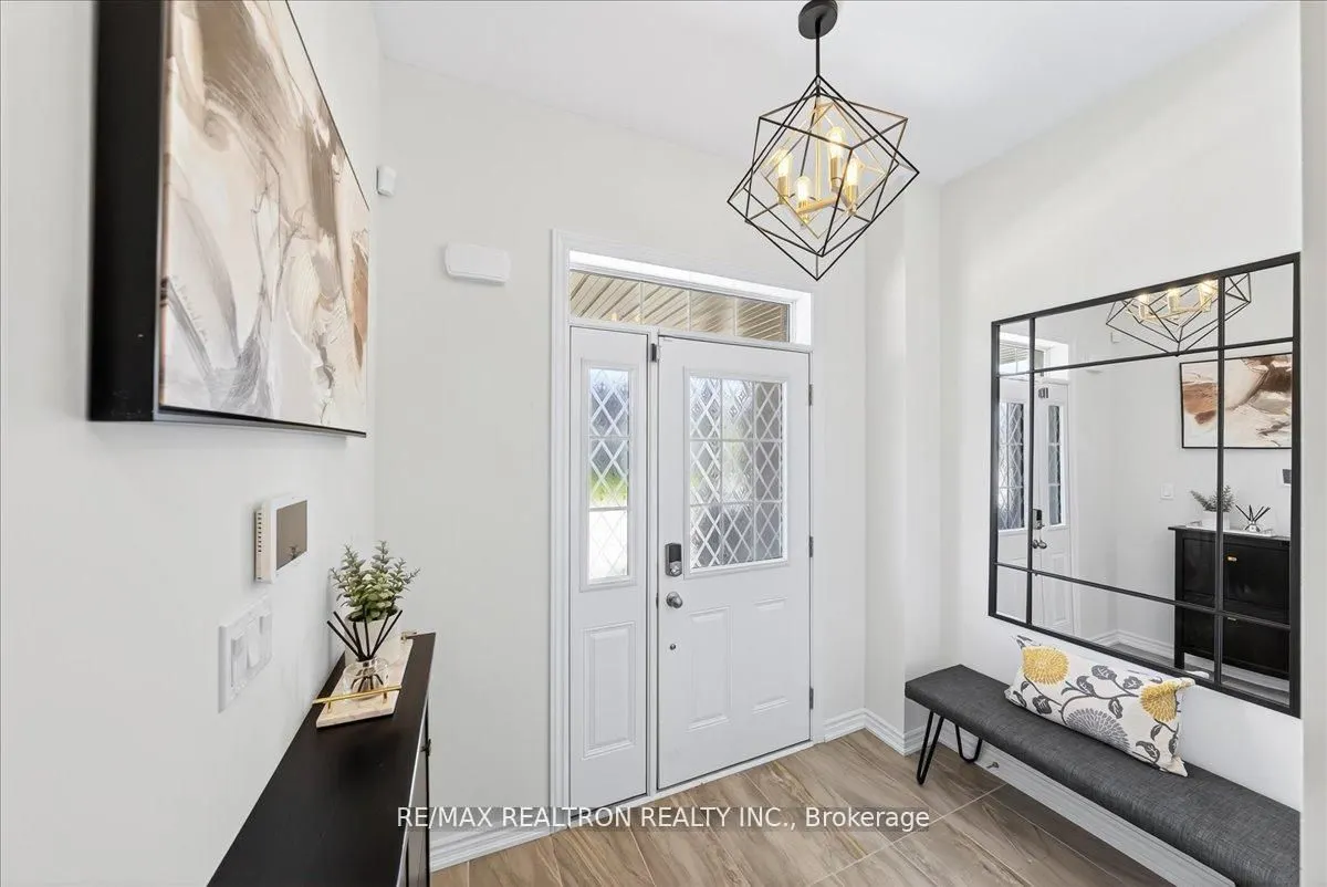 84 Ferragine Crescent
