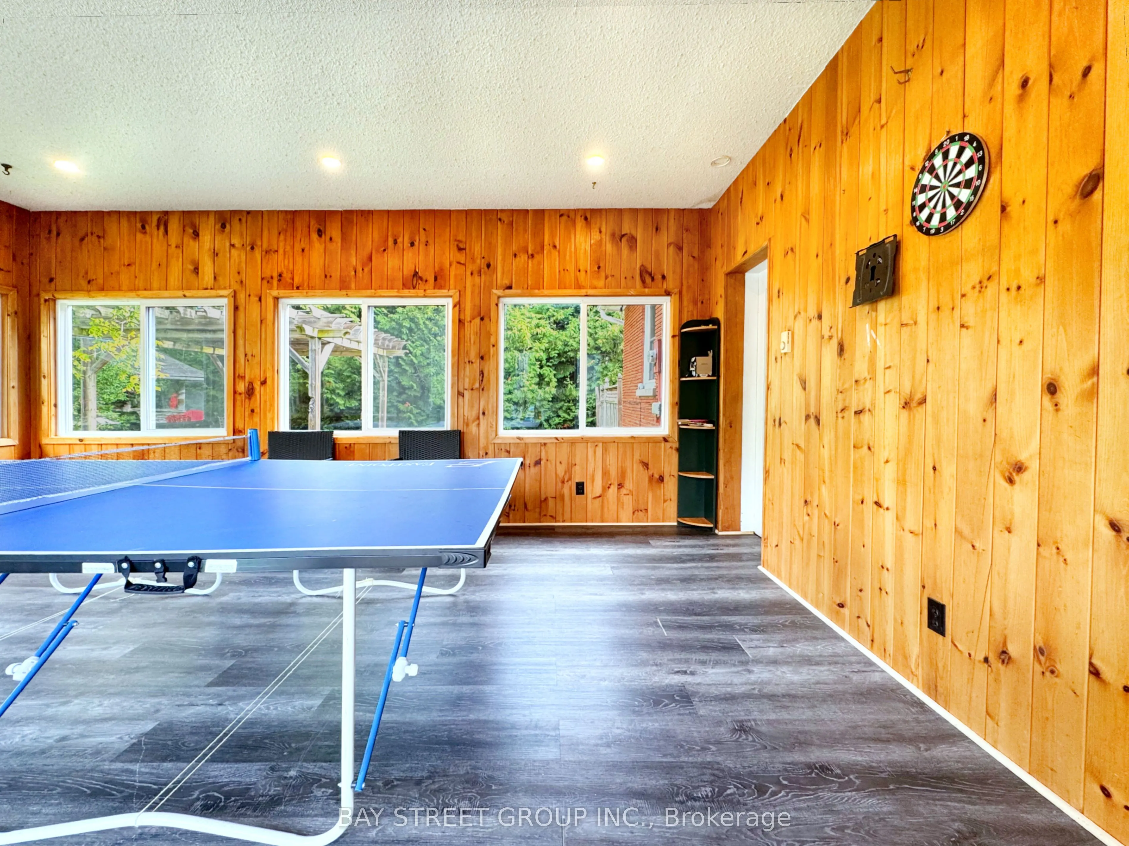 8 Middle Street, #Main Floor