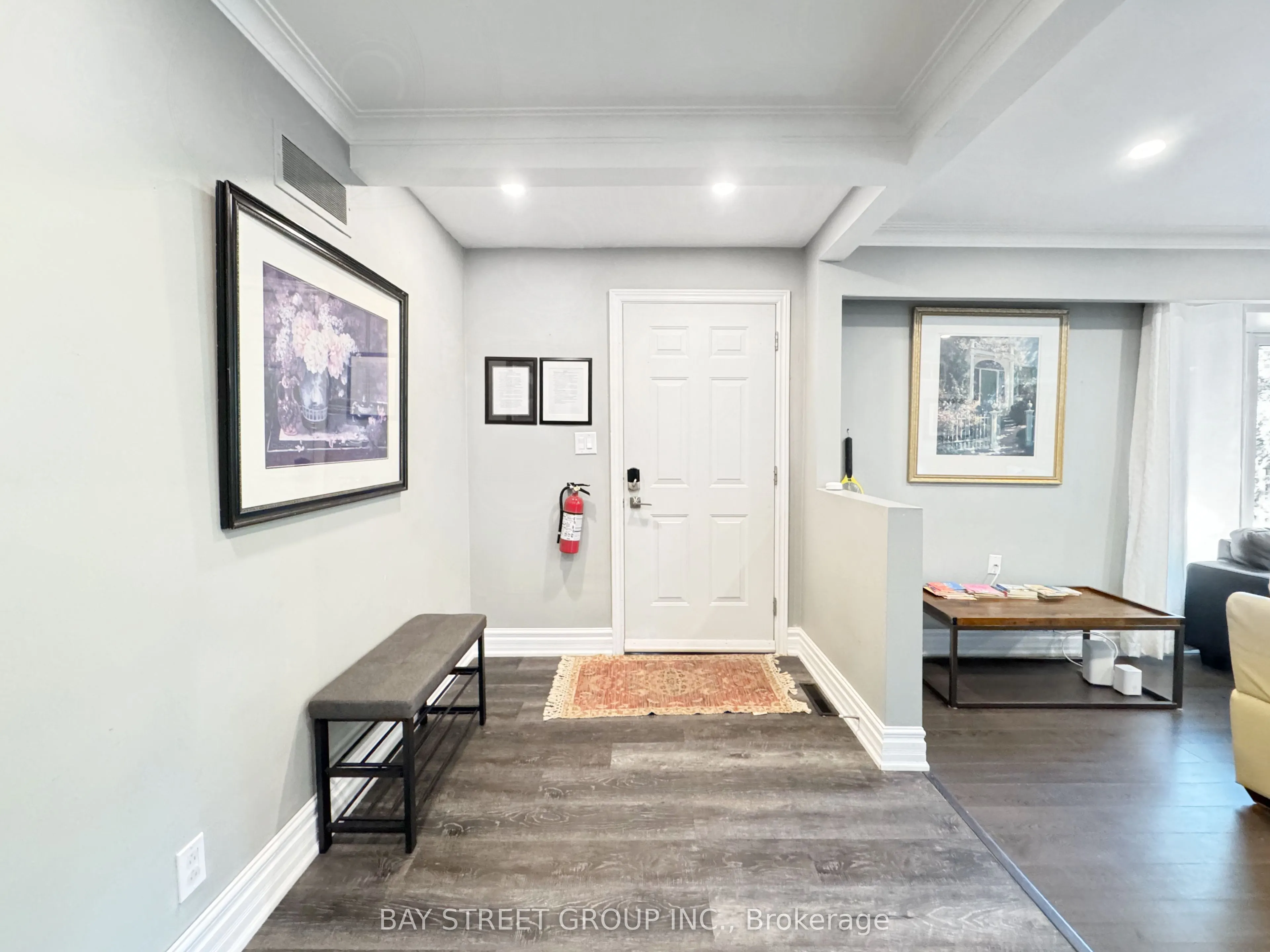 8 Middle Street, #Main Floor