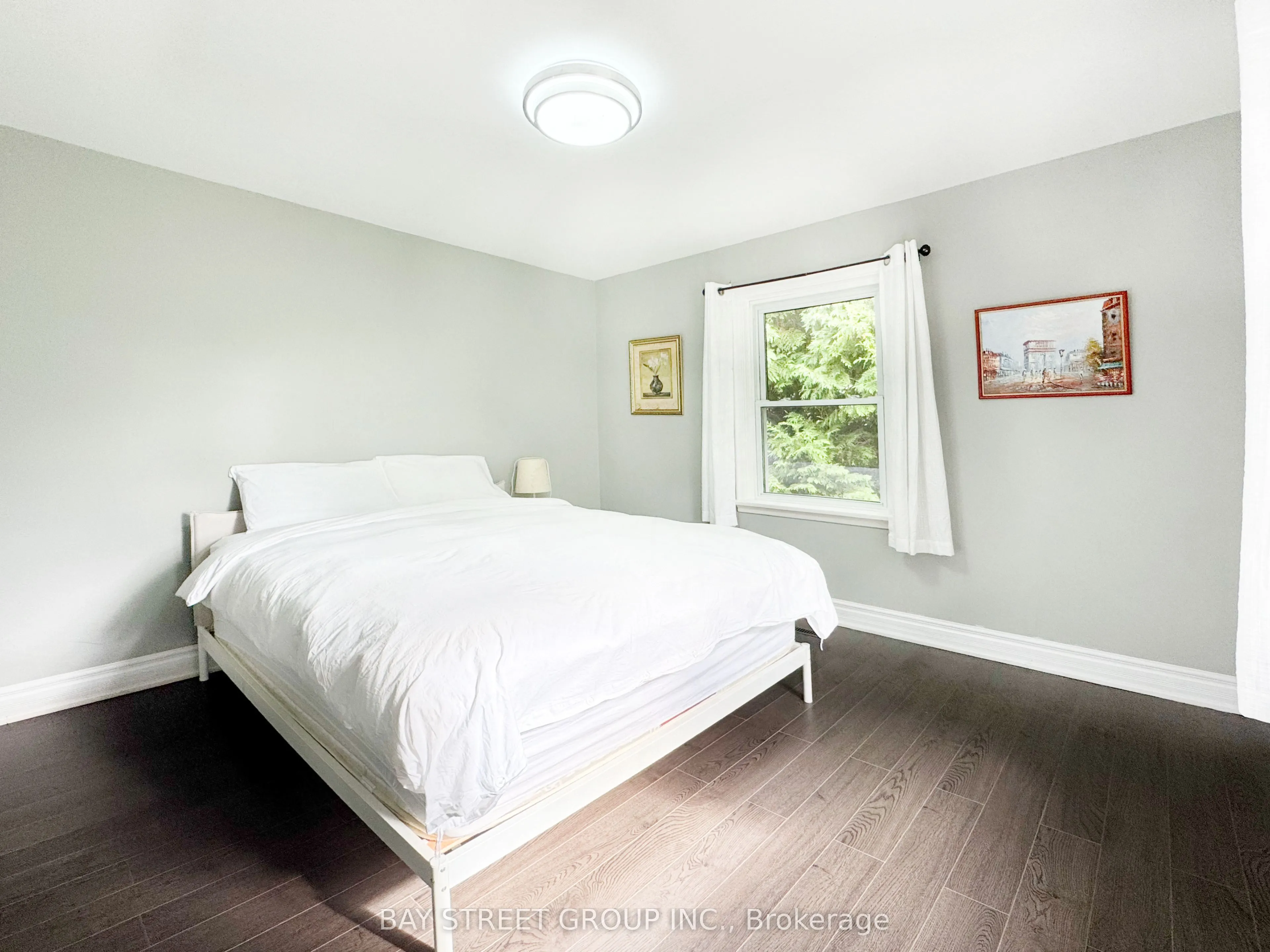 8 Middle Street, #Main Floor